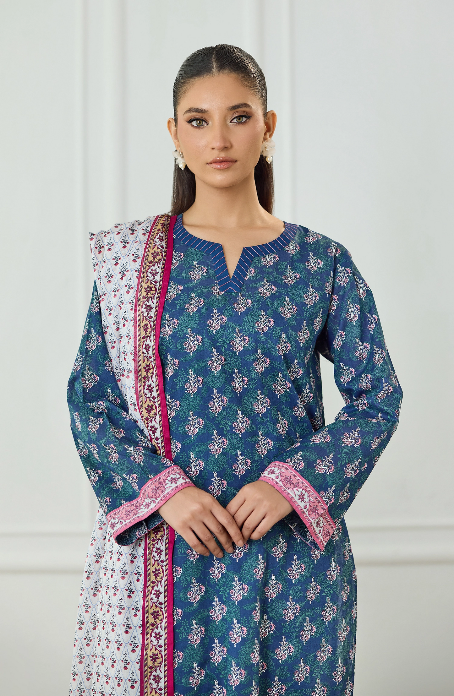 Unstitched | 3 Piece | Printed Lawn | OTL-25-500