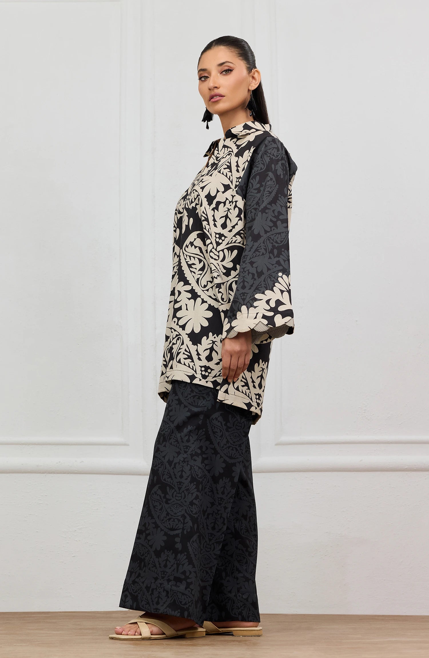 Stitched | 2 Piece | Printed | Lawn Shirt | WRCC25S-2010/S BLACK