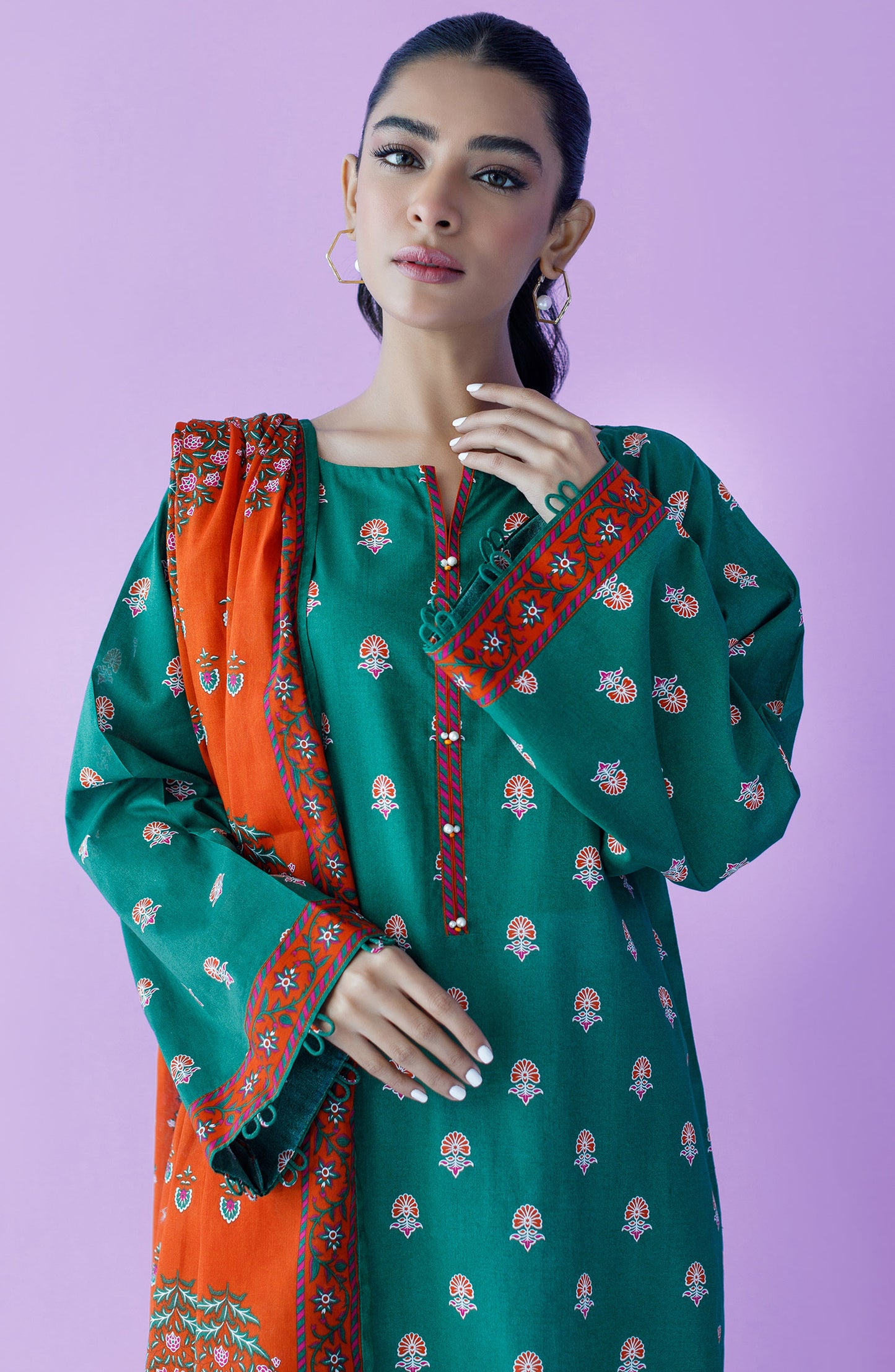 NRDS-23-060/U GREEN LAWN  UNSTITCHED SHIRT DUPATTA
