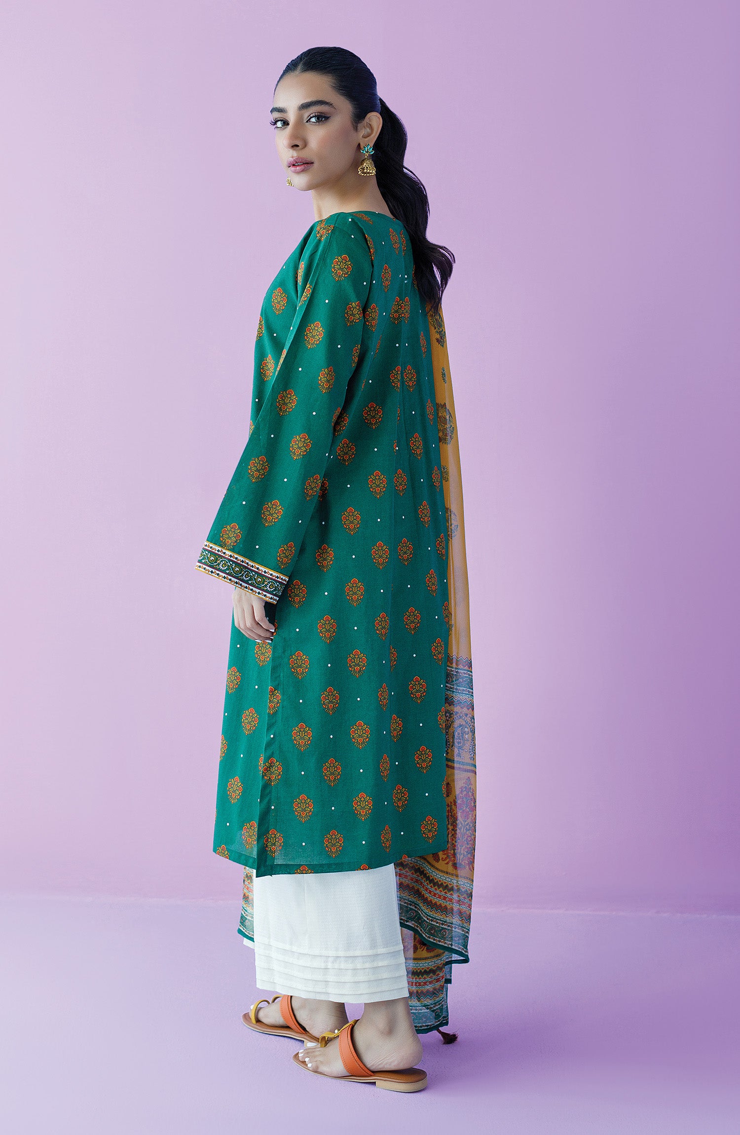 NRDS-23-075/U GREEN LAWN  UNSTITCHED SHIRT DUPATTA