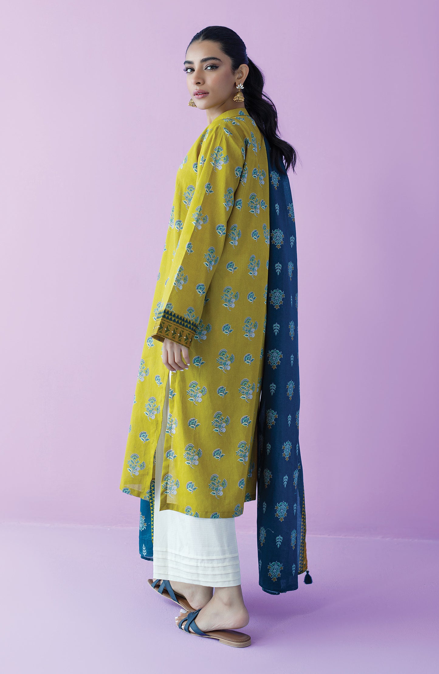 NRDS-23-077/S GREEN LAWN  READY TO WEAR SHIRT DUPATTA