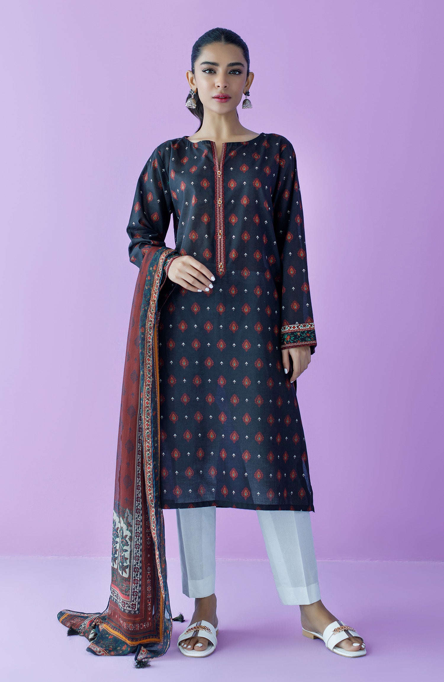 NRDS-23-072/U BLACK LAWN  UNSTITCHED SHIRT DUPATTA