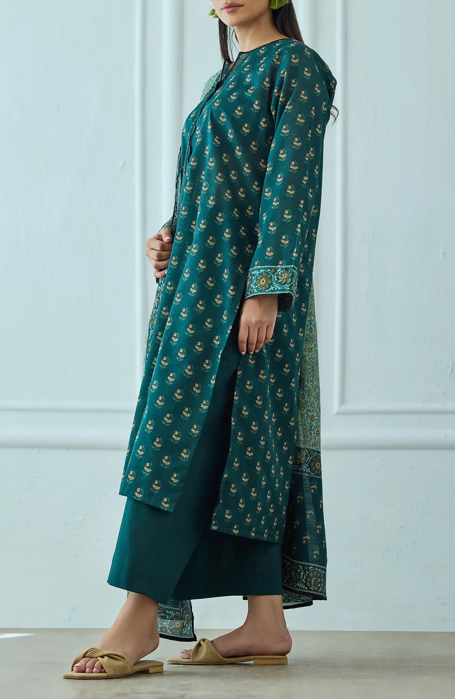 Unstitched | 3 Piece | Printed | Texture Lawn Shirt | OTL-25-468/U GREEN