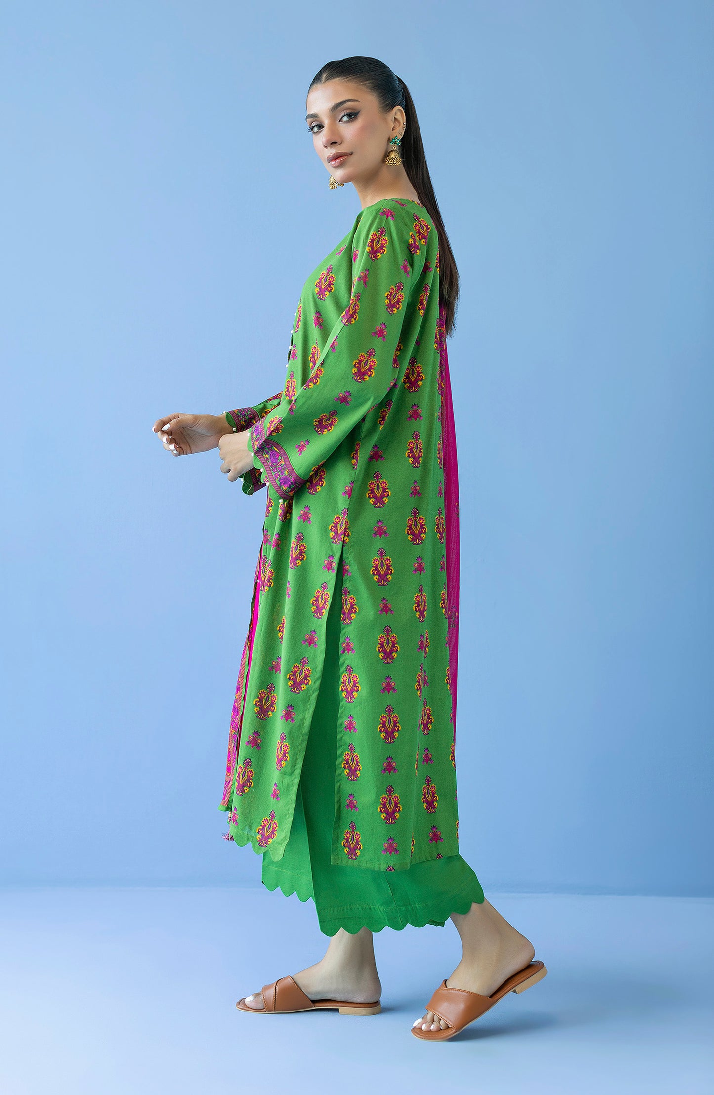 OTL-23-296/U GREEN CAMBRIC  UNSTITCHED SHIRT DUPATTA PANTS