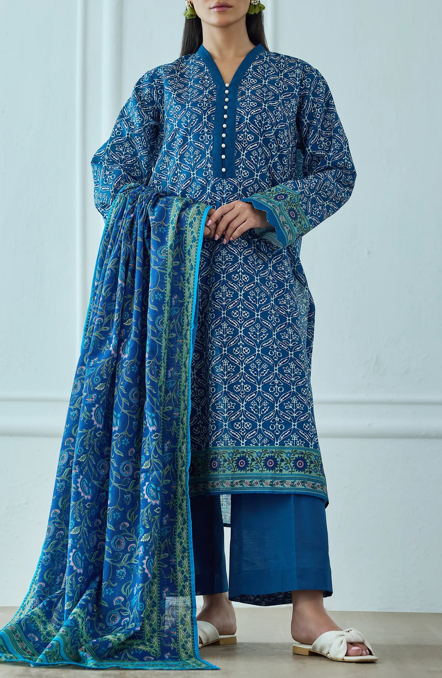 Unstitched | 3 Piece | Printed | Khaddar Shirt | OTL-25-450/U TEAL