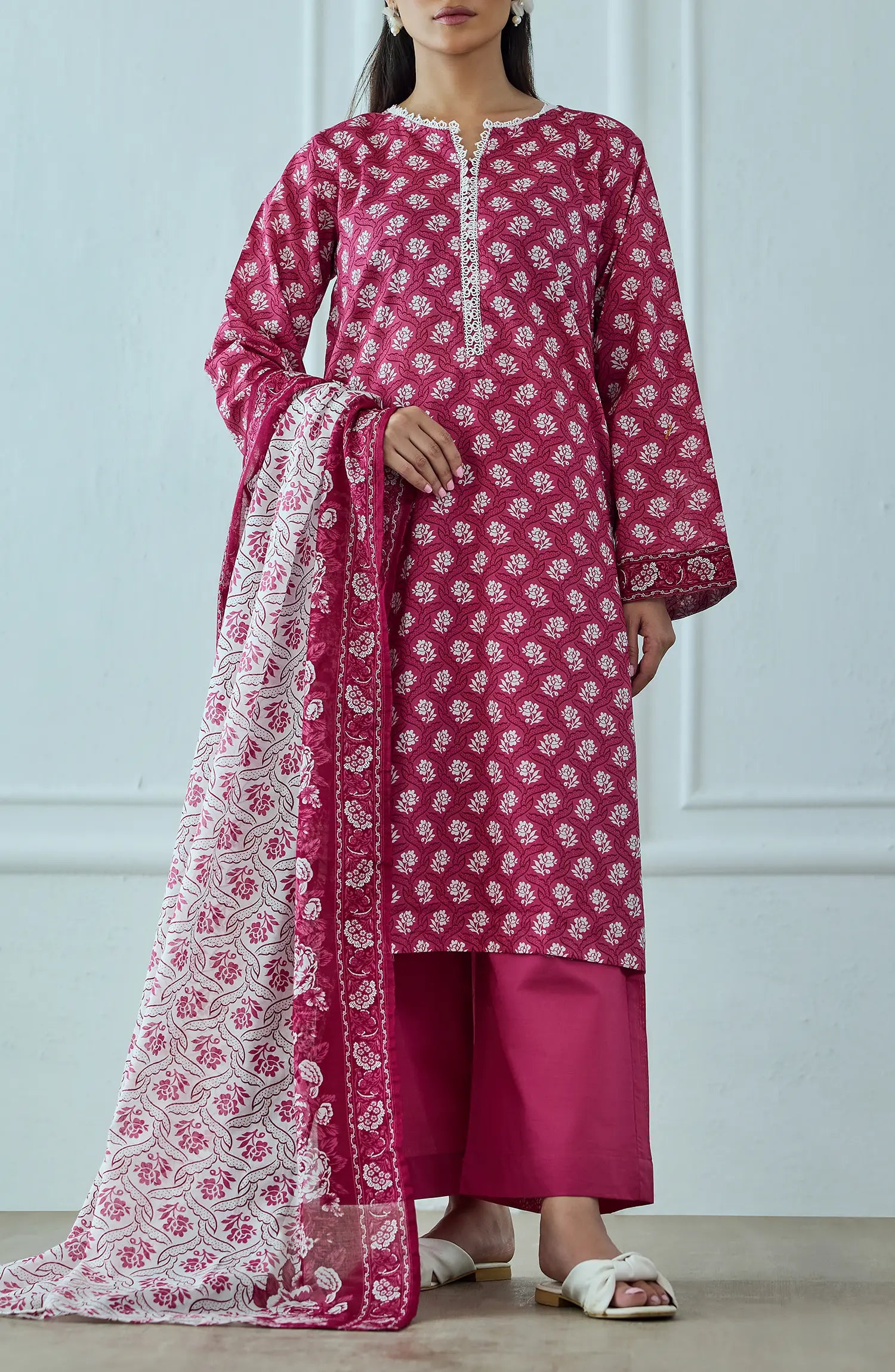 Unstitched | 3 Piece | Printed | Lawn Shirt | OTL-25-566/U MAROON