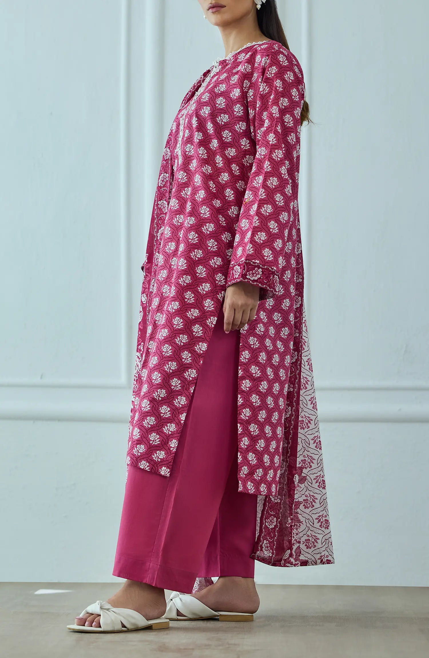 Unstitched | 3 Piece | Printed | Lawn Shirt | OTL-25-566/U MAROON