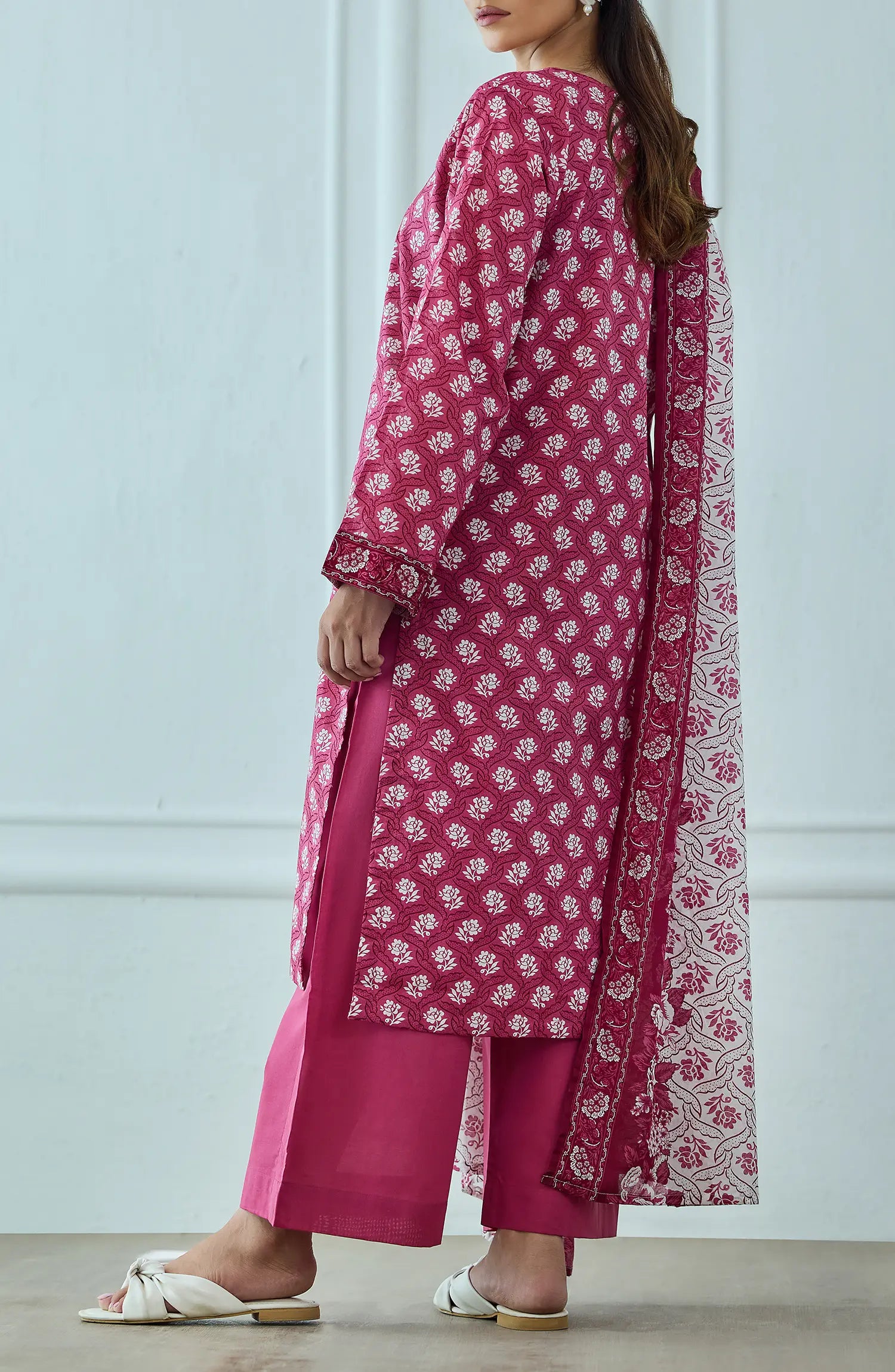 Unstitched | 3 Piece | Printed | Lawn Shirt | OTL-25-566/U MAROON