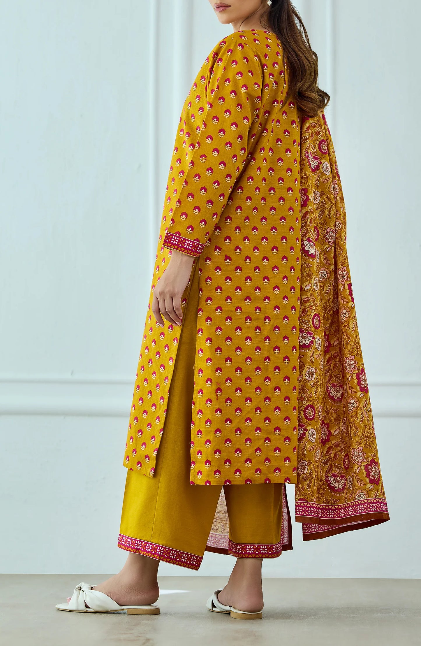 Unstitched | 3 Piece | Printed | Khaddar Shirt | OTL-25-479/U OCHRE