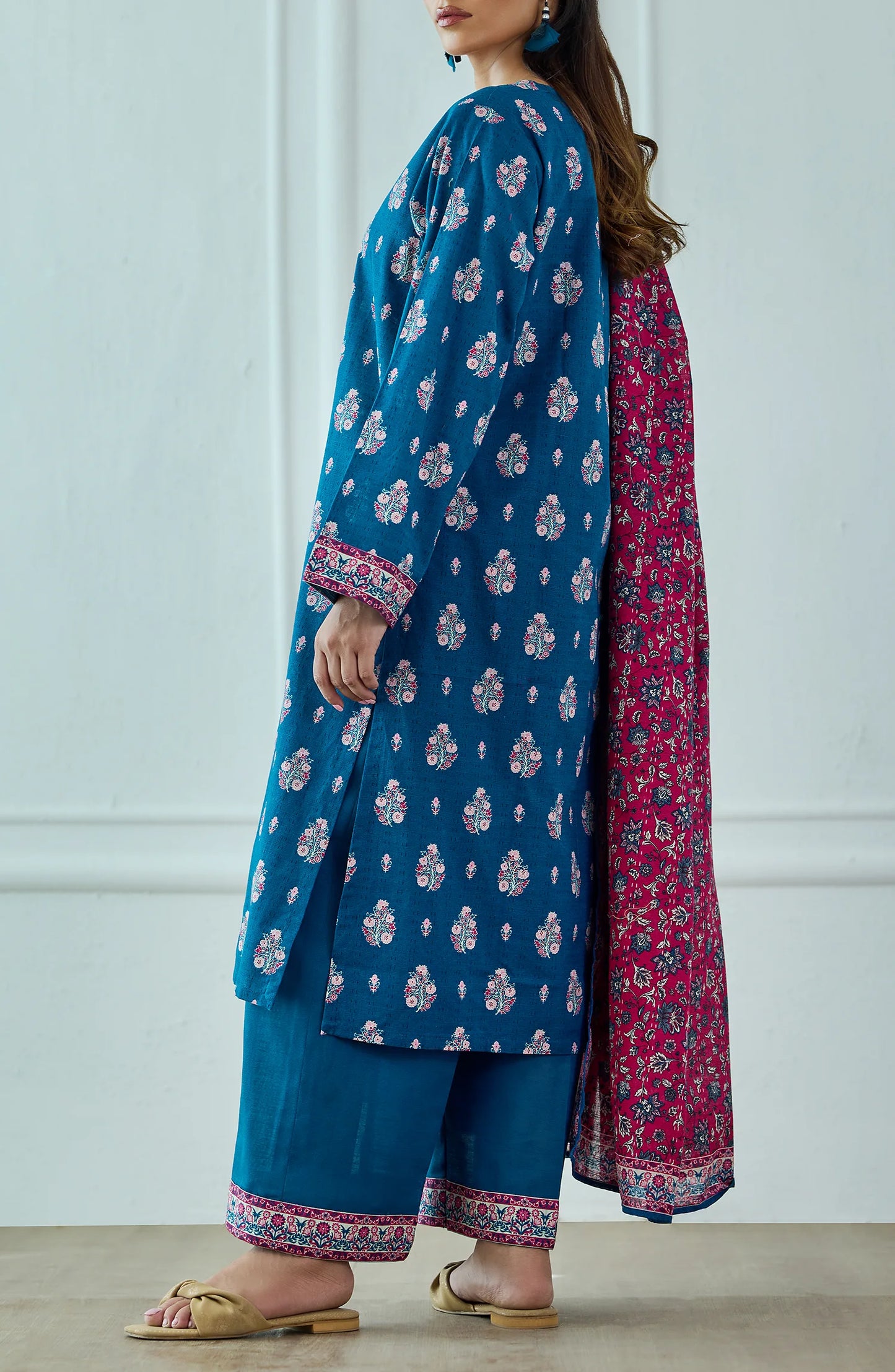Unstitched | 3 Piece | Printed | Khaddar Shirt | OTL-25-420/U BLUE