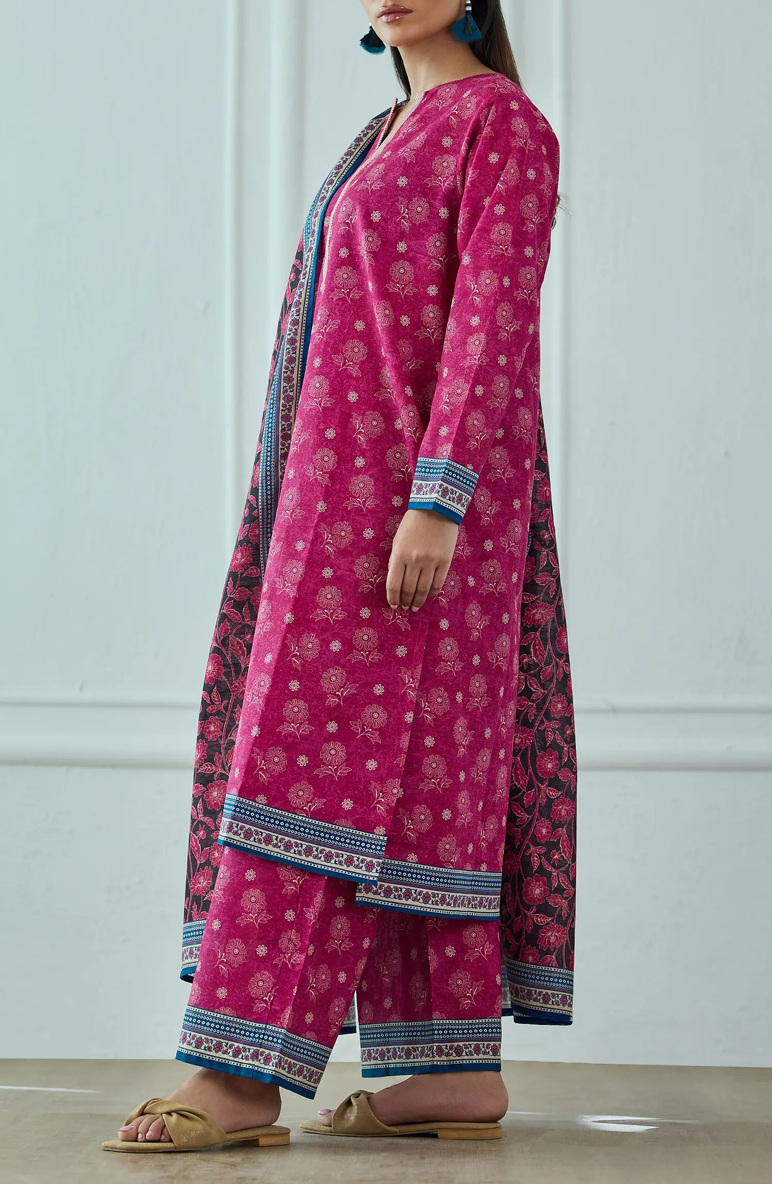 Unstitched | 3 Piece | Printed | Khaddar Shirt | OTL-25-440/U MAGENTA