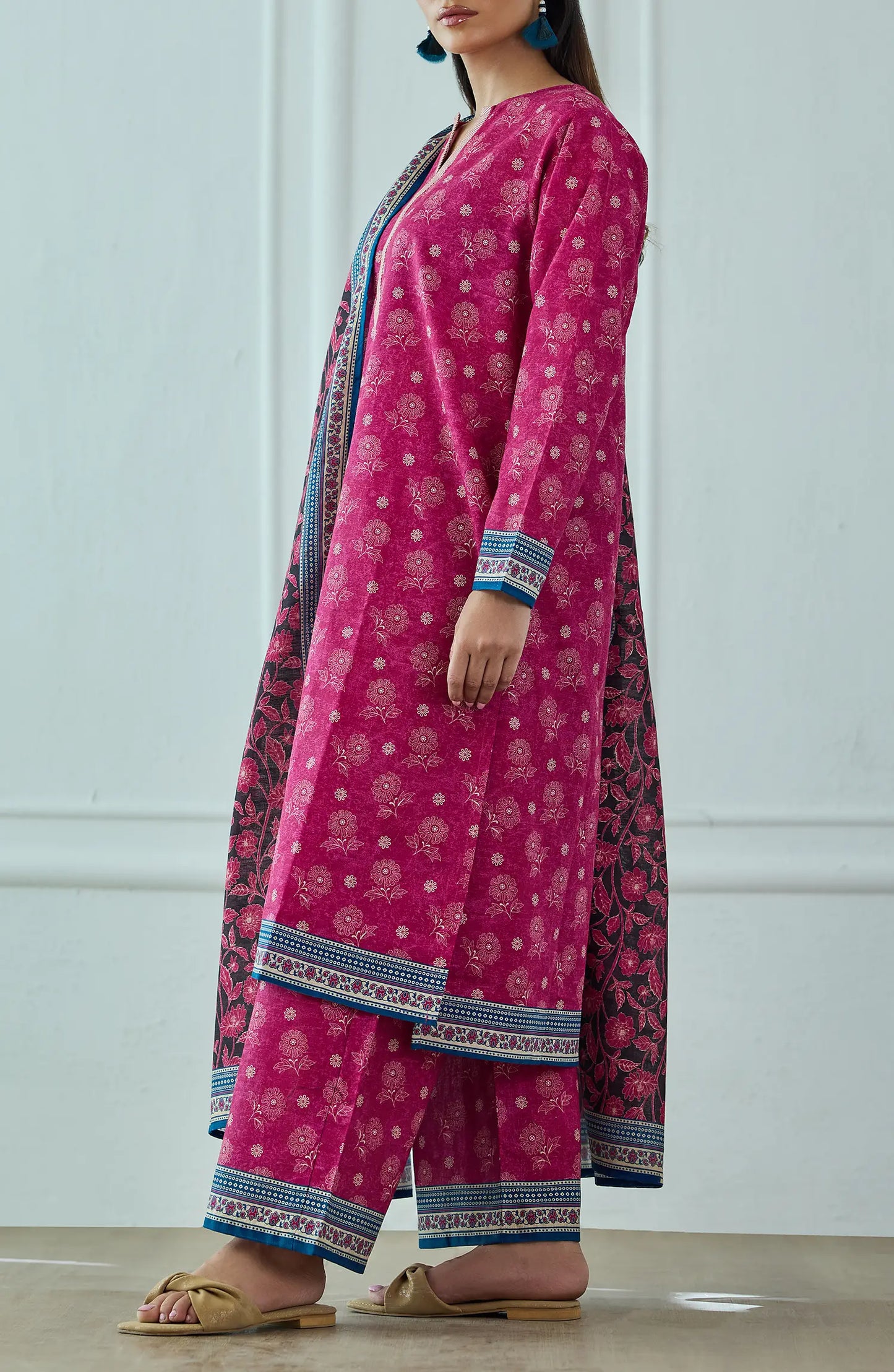 Unstitched | 3 Piece | Printed | Khaddar Shirt | OTL-25-440/U MAGENTA