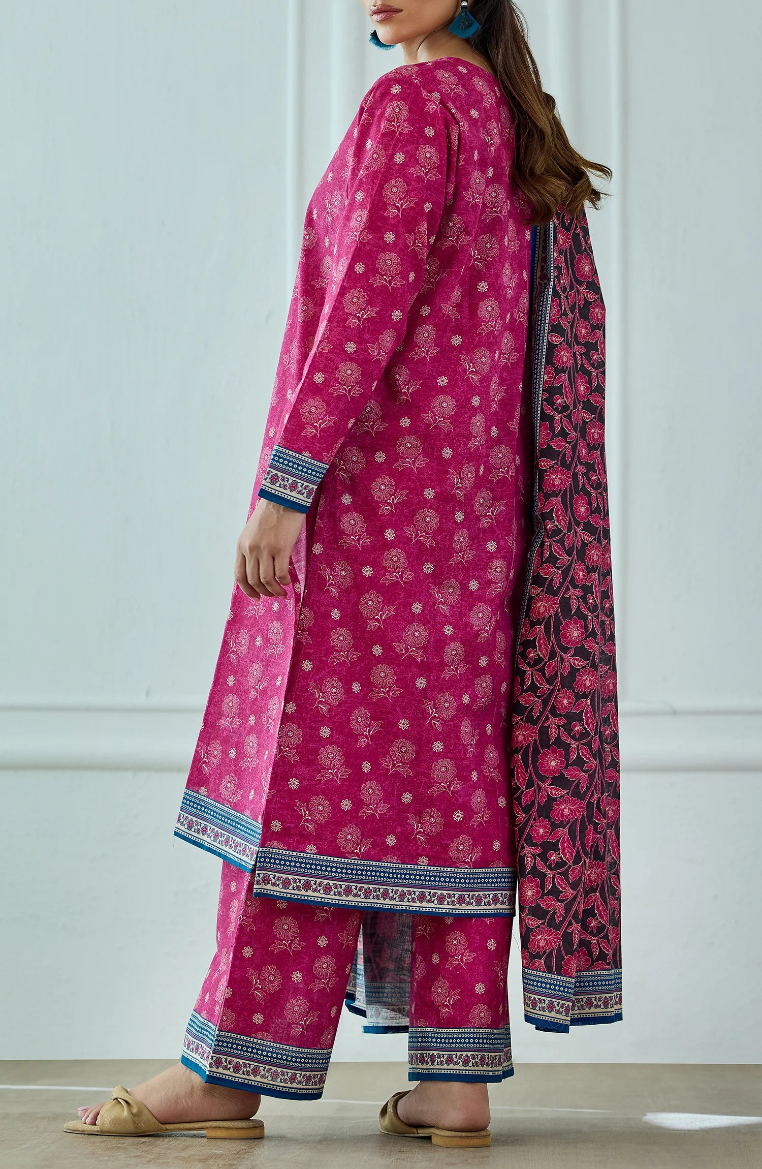 Unstitched | 3 Piece | Printed | Khaddar Shirt | OTL-25-440/U MAGENTA