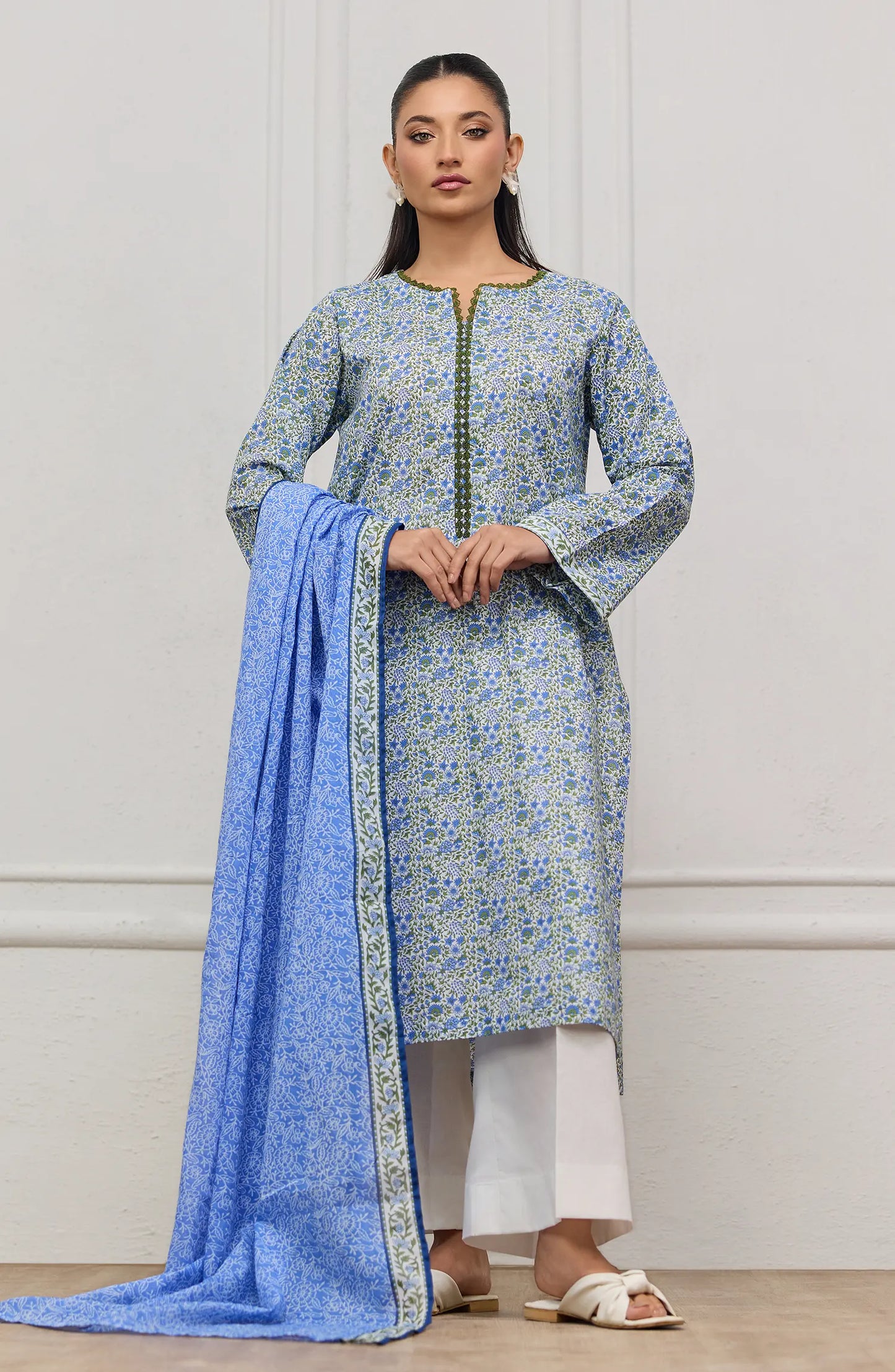 Unstitched | 3 Piece | Printed | Lawn Shirt | OTL-20445/U WHITE