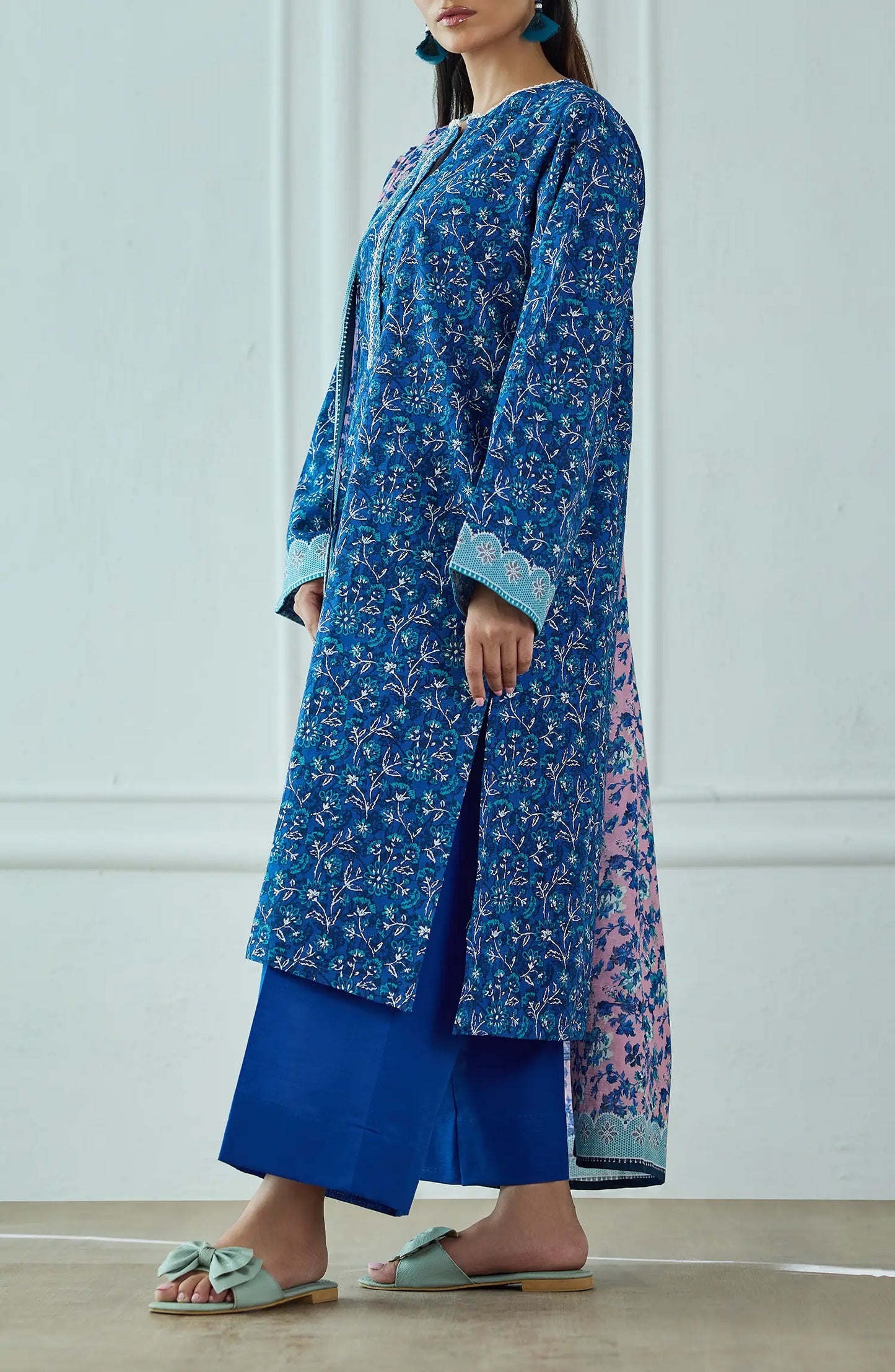 Unstitched | 3 Piece | Printed | Khaddar Shirt | OTL-25-419/U BLUE
