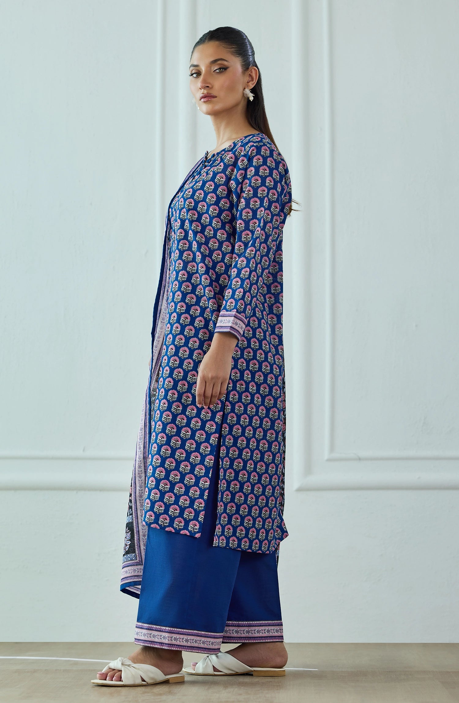 Unstitched | 3 Piece | Printed | Khaddar Shirt | OTL-25-442/U BLUE