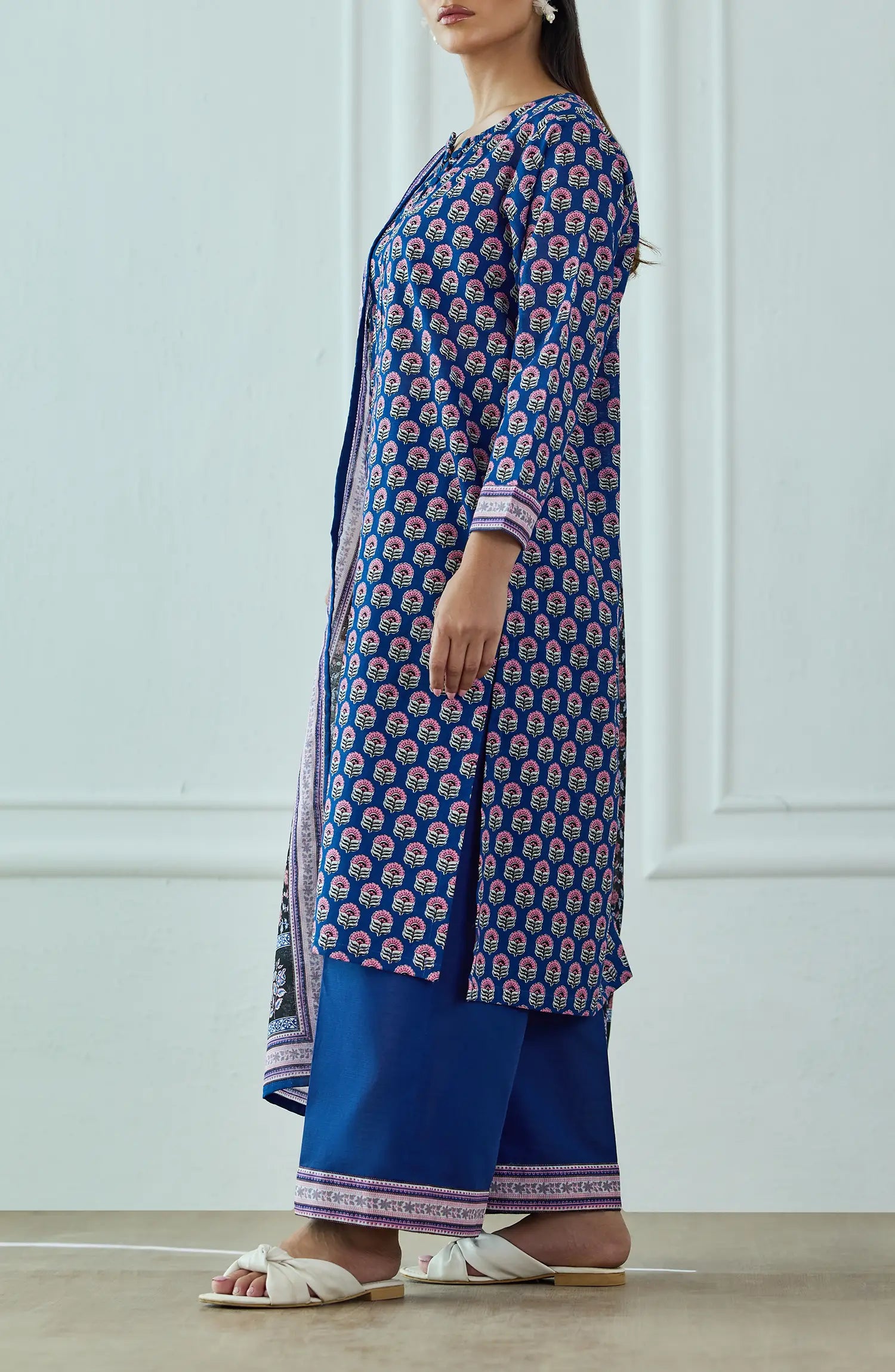 Unstitched | 3 Piece | Printed | Khaddar Shirt | OTL-25-442/U BLUE