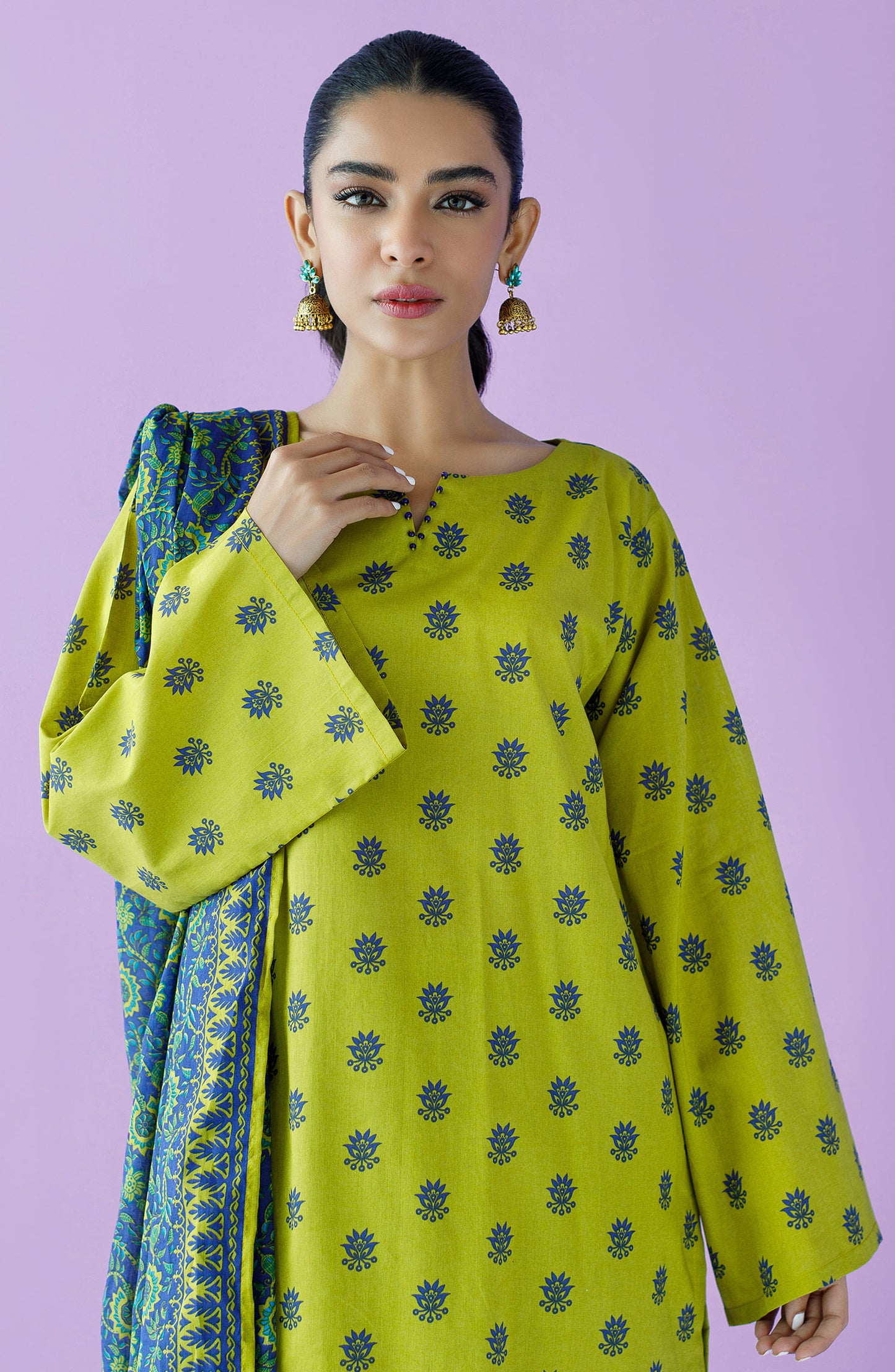 OTL-23-138/U GREEN LAWN  UNSTITCHED SHIRT DUPATTA PANTS