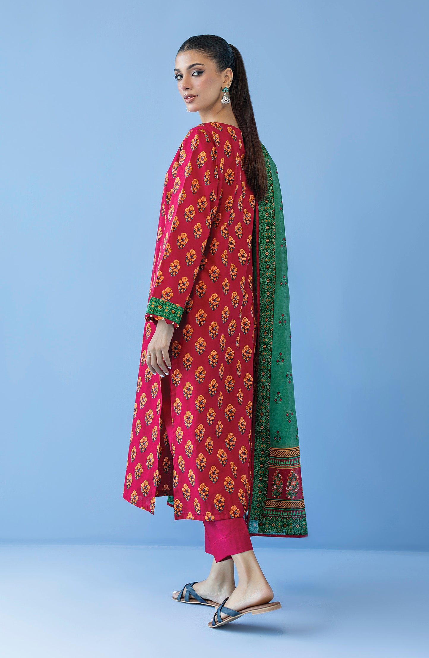 OTL-23-216/U MAROON CAMBRIC  UNSTITCHED SHIRT DUPATTA PANTS