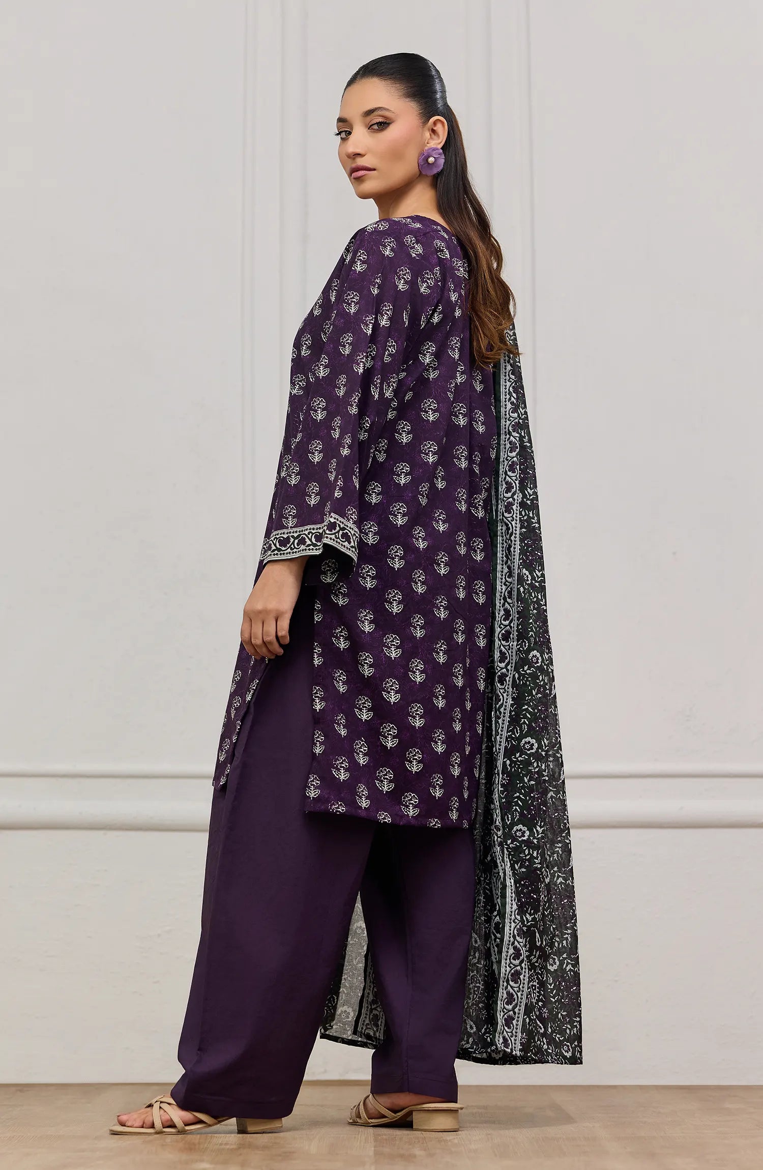 Unstitched | 3 Piece | Printed | Lawn Shirt | OTL-25-538/U PURPLE