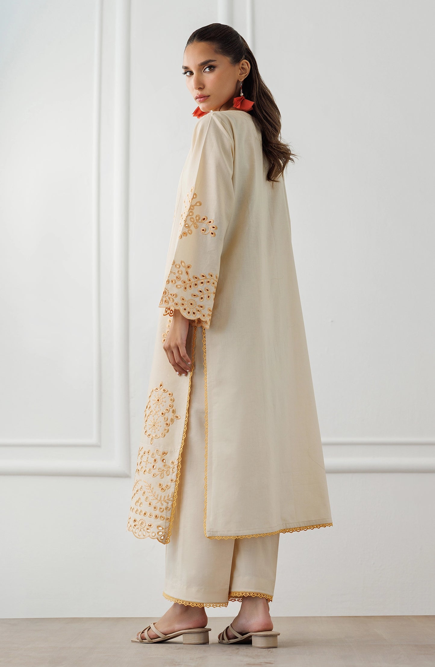 Stitched | 2 Piece | Embroidered | Cambric Shirt | WRHC25W-2001/S BEIGE