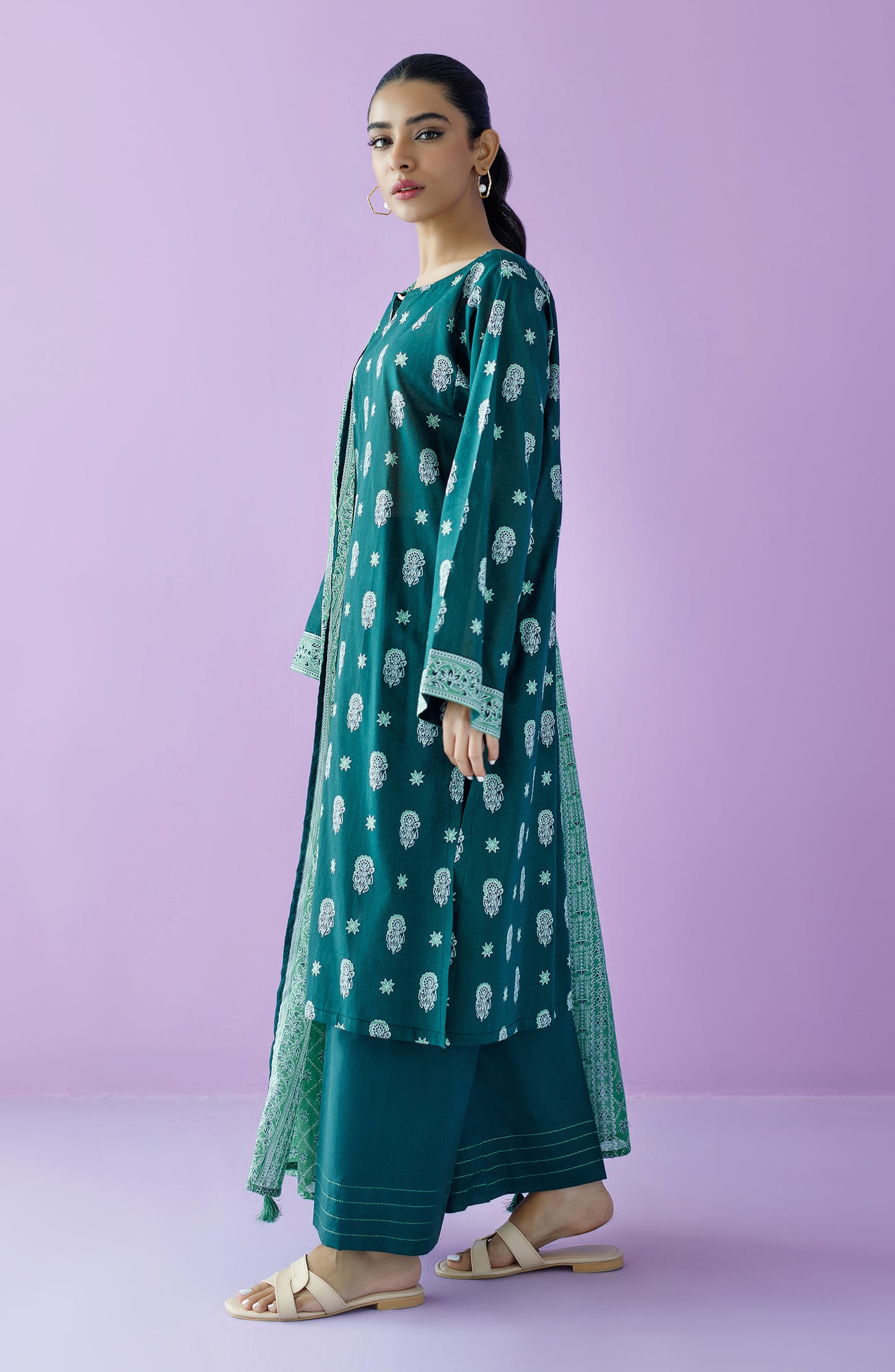 OTL-23-140/U GREEN LAWN  UNSTITCHED SHIRT DUPATTA PANTS