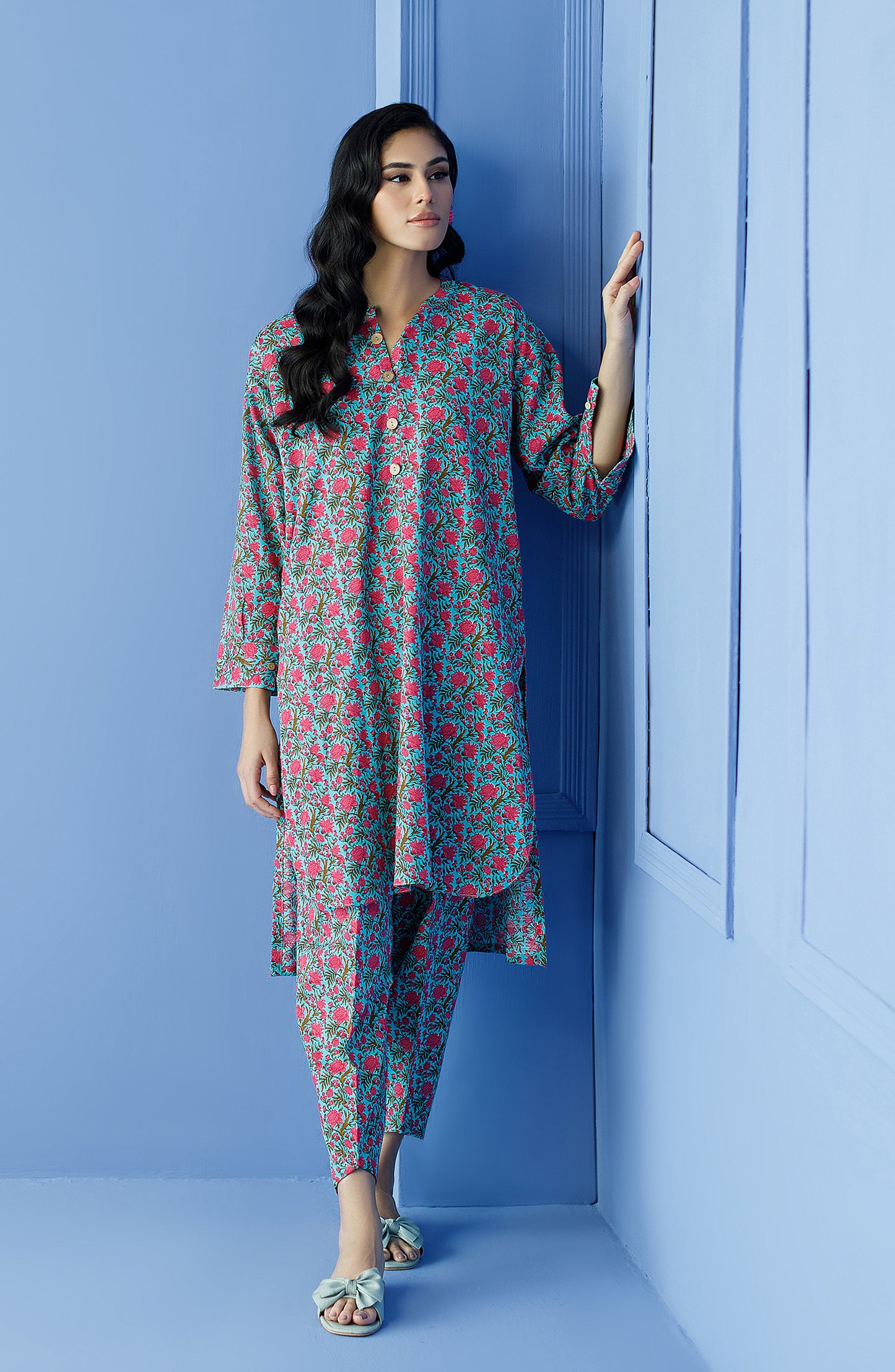 NRDS-23-204/U BLUE KHADDAR Women UNSTITCHED SHIRT PANTS