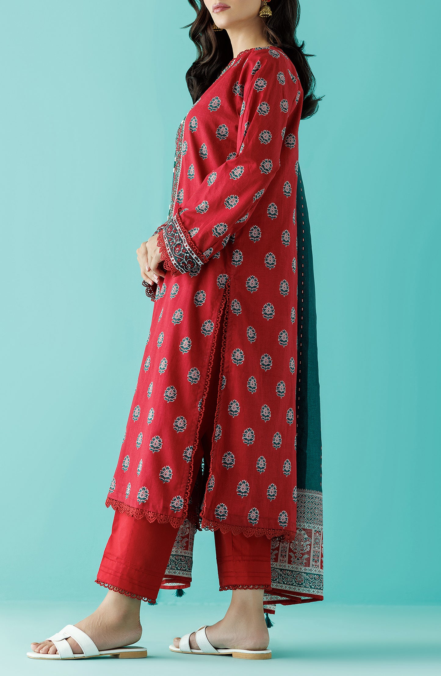 OTL-24-016/U MAROON LAWN Women UNSTITCHED SHIRT DUPATTA PANTS