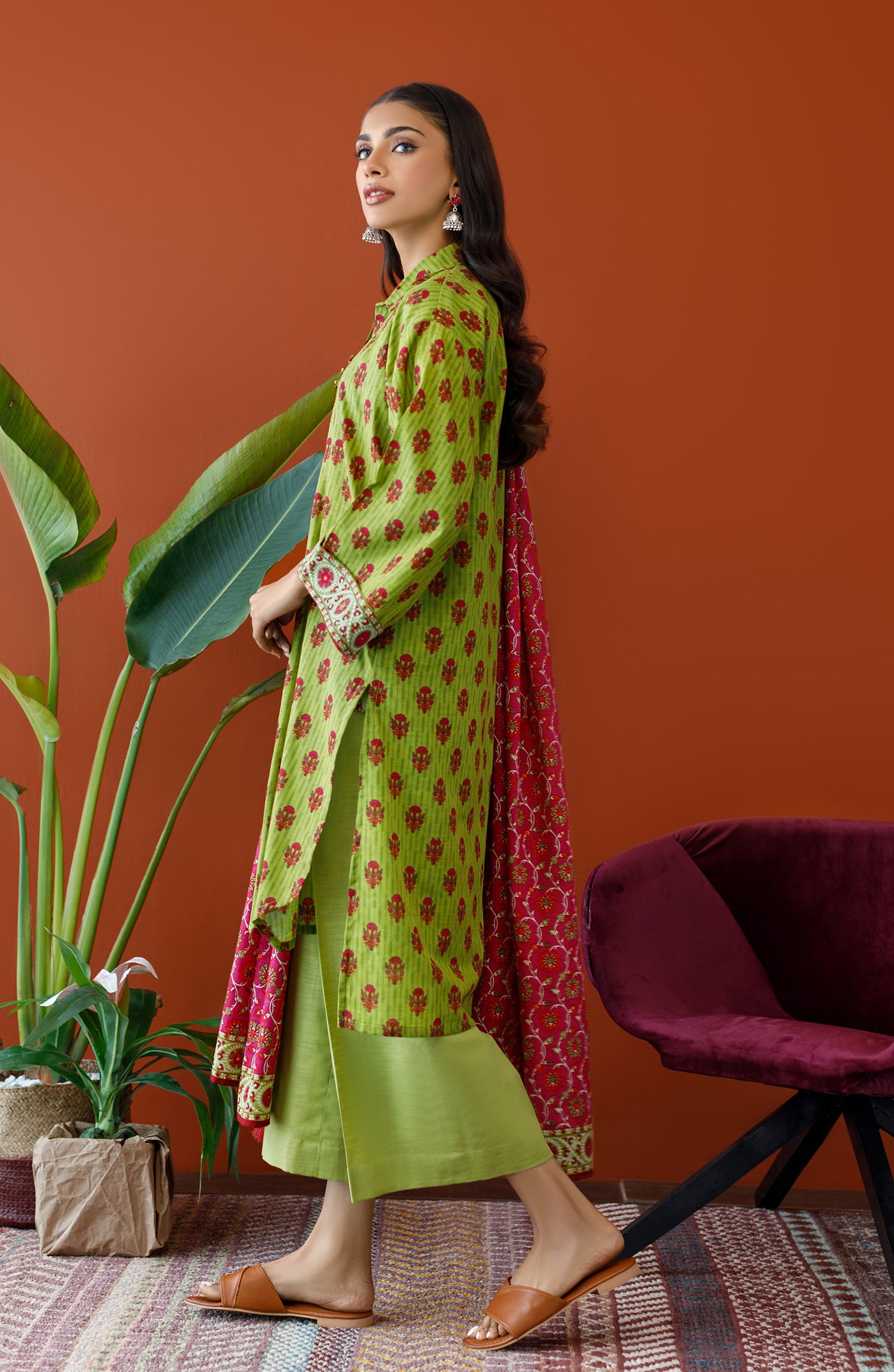 OTL-23-238/U GREEN KHADDAR Women UNSTITCHED SHIRT DUPATTA PANTS