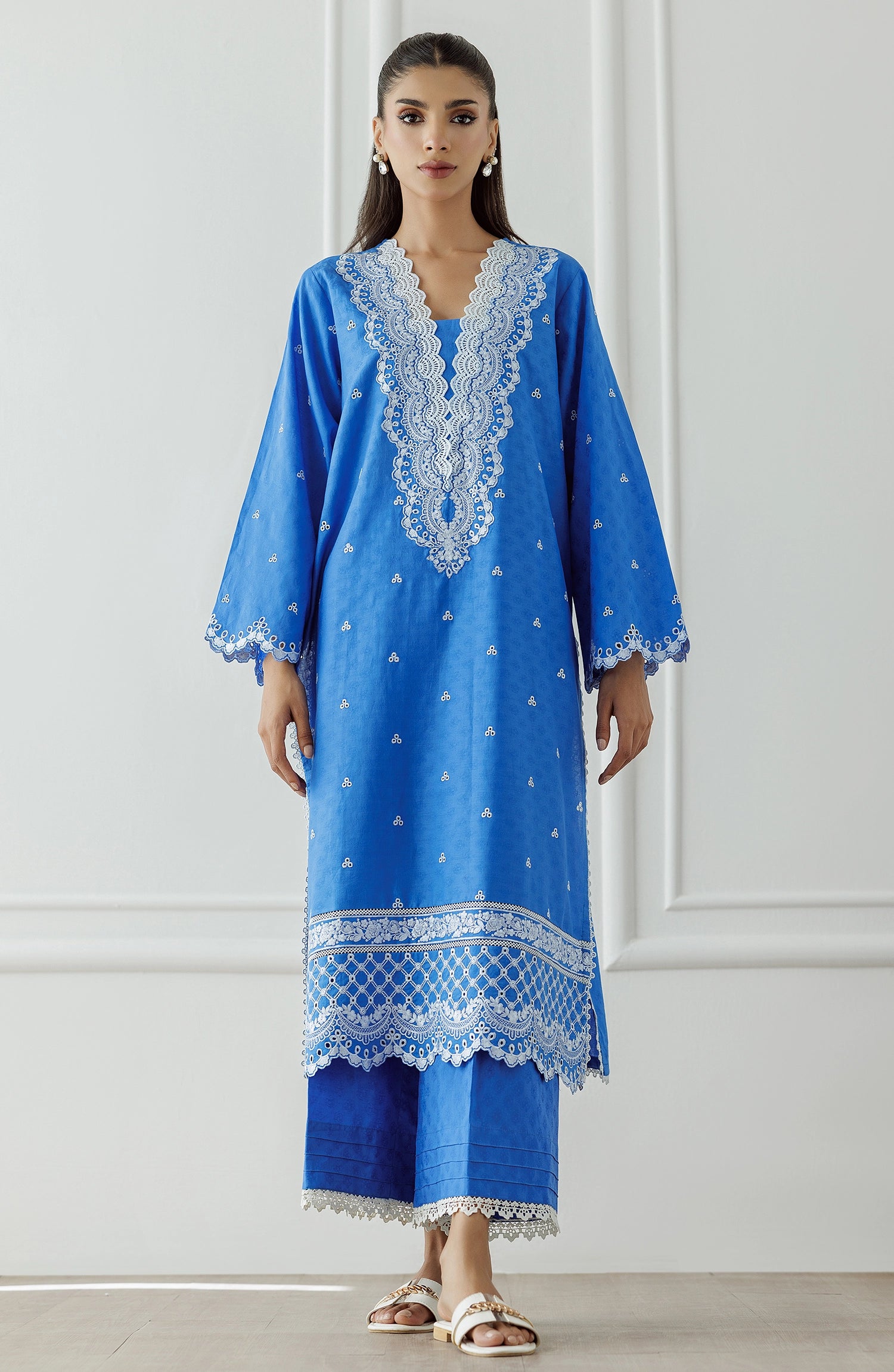 Stitched | 2 Piece | Luxury Premium Embroidered | WRCJ25S-2004