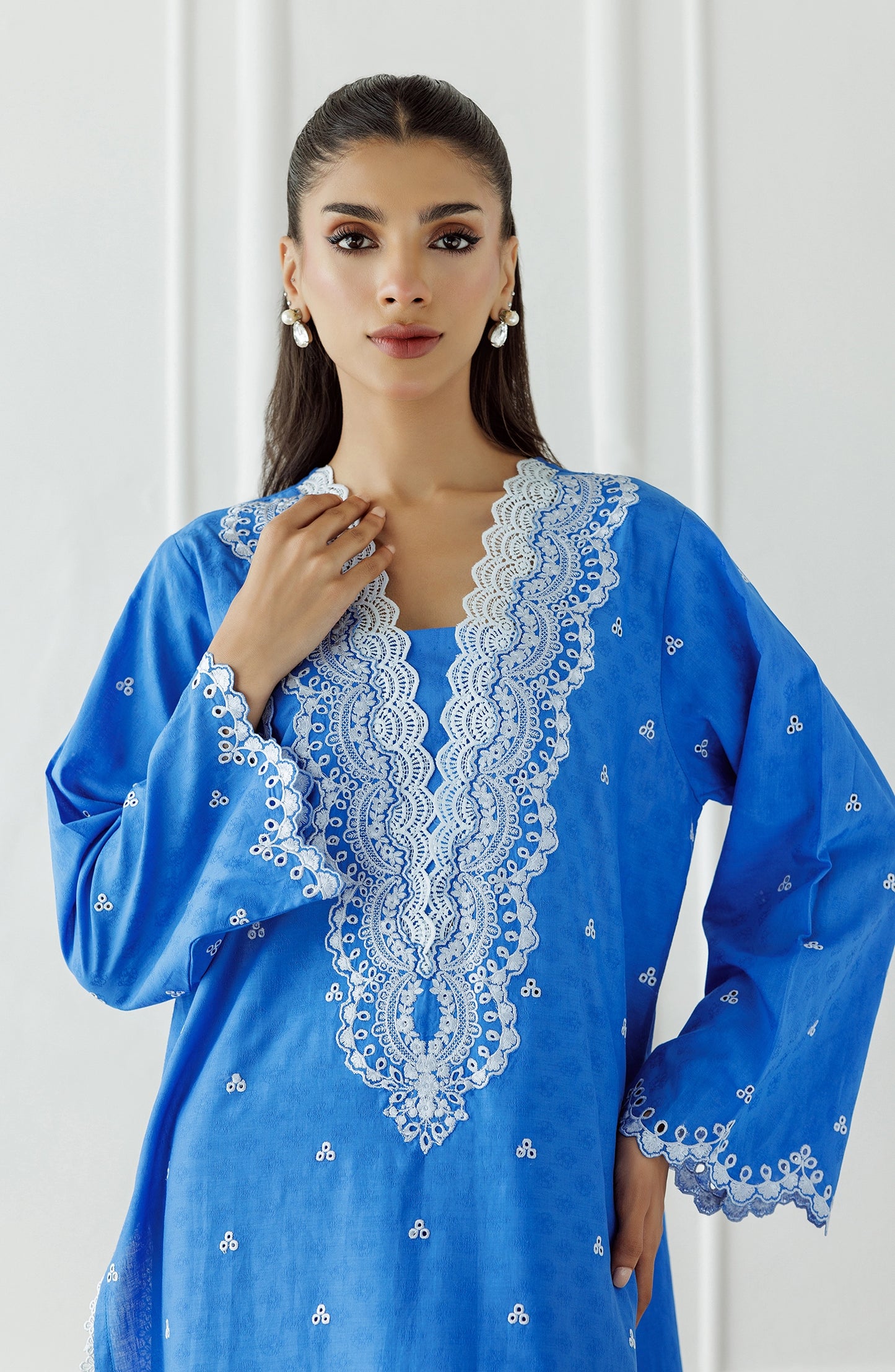 Stitched | 2 Piece | Luxury Premium Embroidered | WRCJ25S-2004