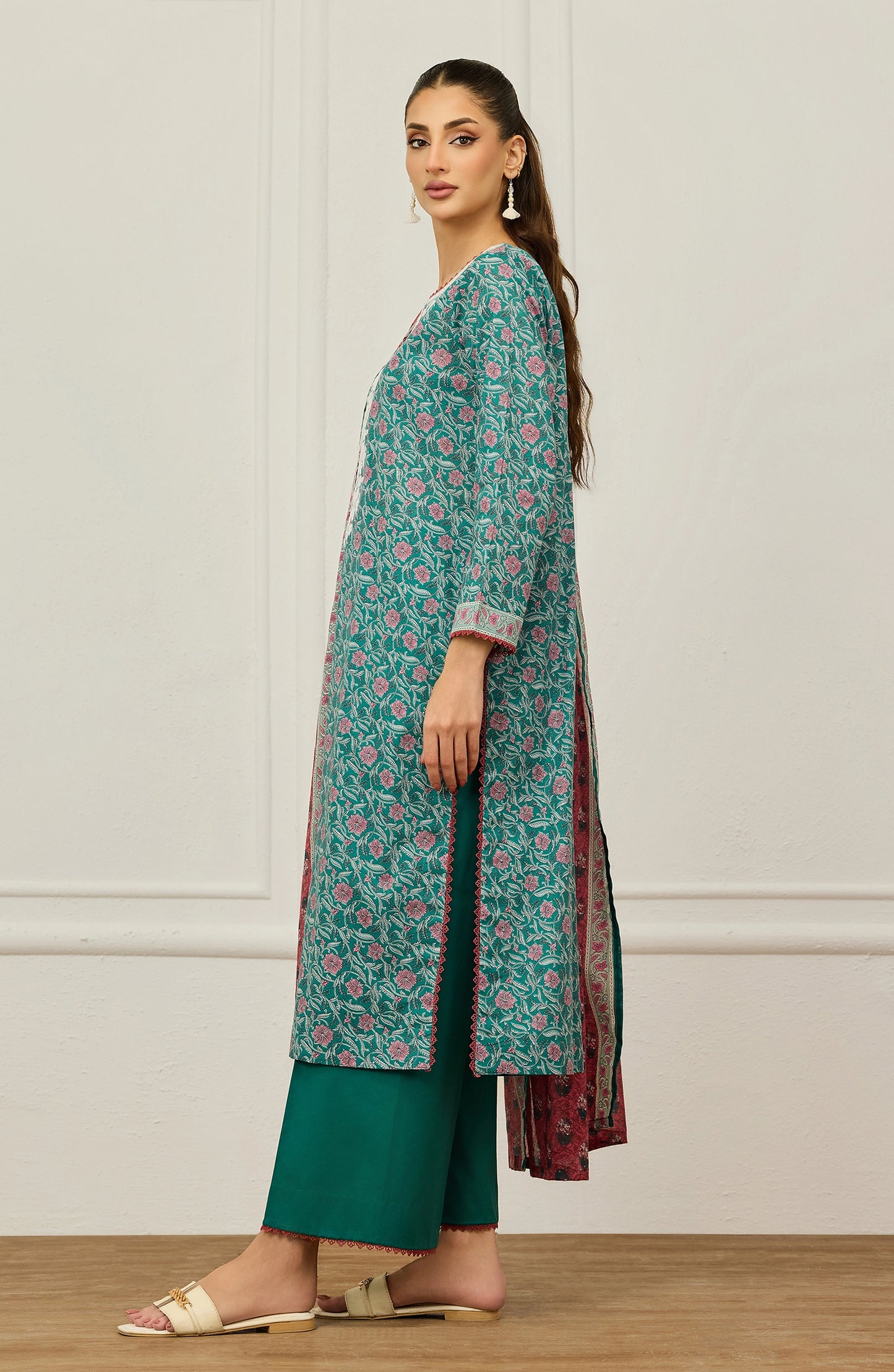 Unstitched | 3 Piece | Embroidered | Lawn Shirt | OTL-20925/U GREEN