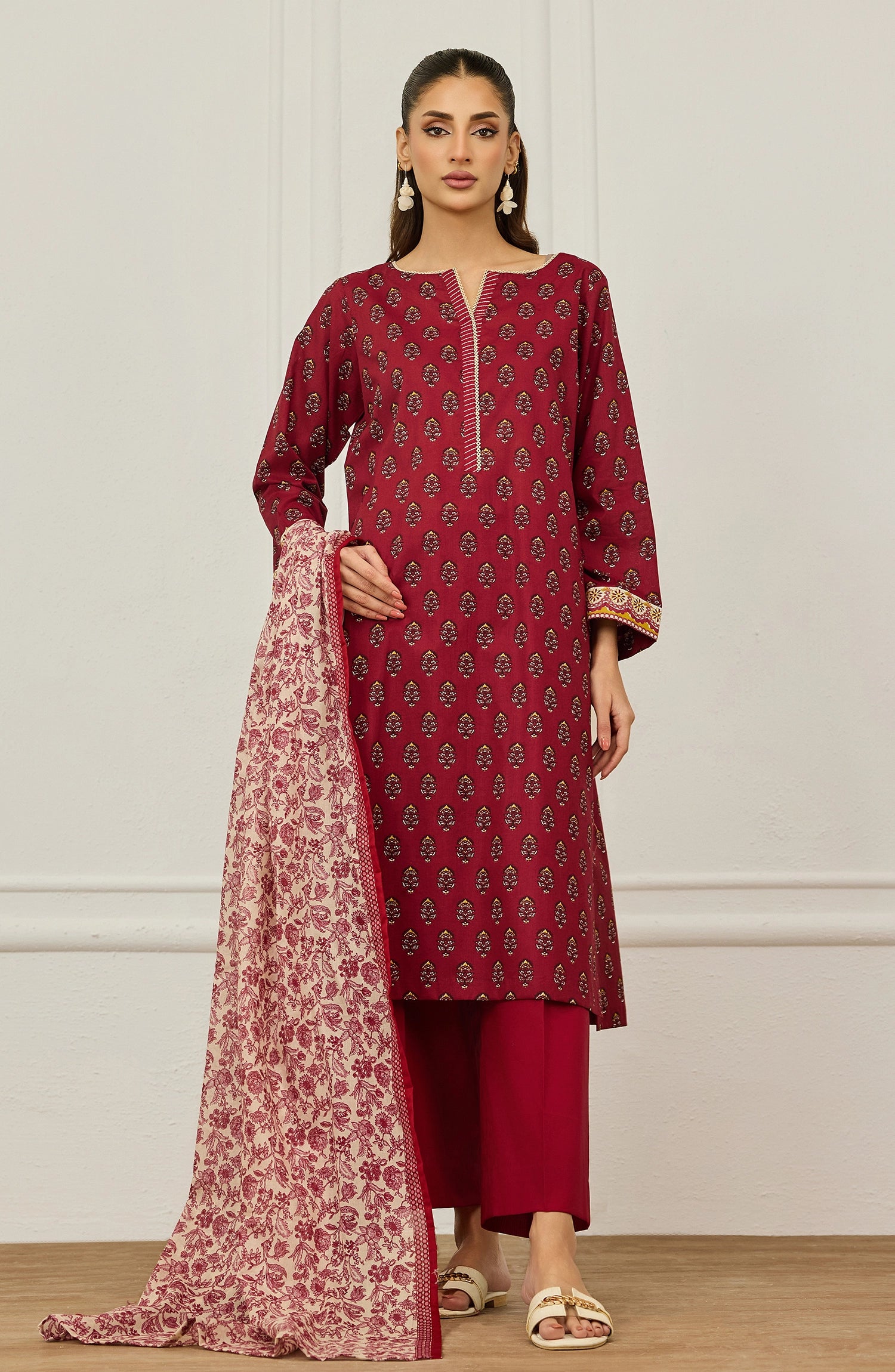 Unstitched | 3 Piece | Printed | Lawn Shirt | OTL-20855/U MAGENTA