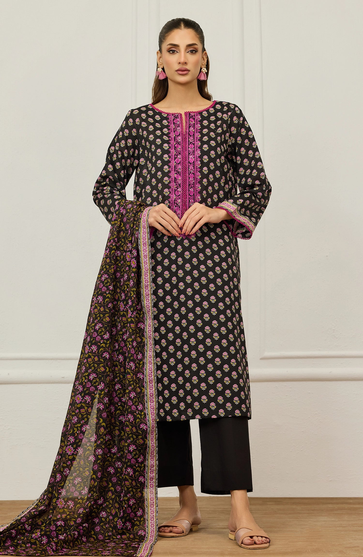 Unstitched | 3 Piece | Printed | Lawn Shirt | OTL-20905/U BLACK