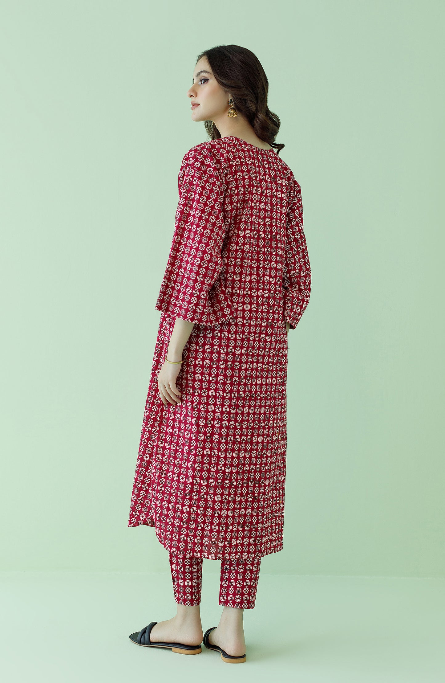 NRDS-23-131/U RED LAWN Women UNSTITCHED SHIRT PANTS