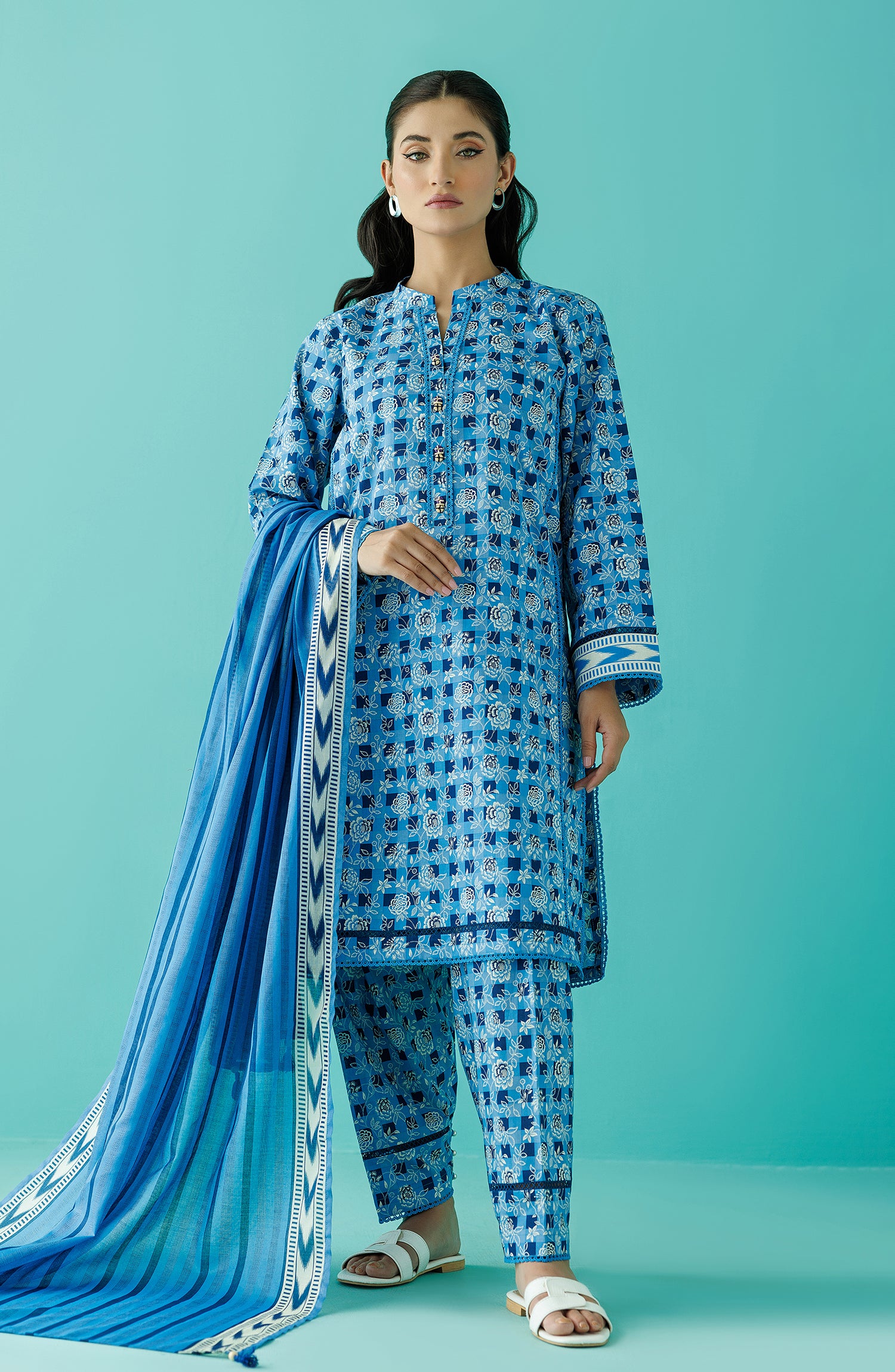 Unstitched 3 Piece Printed Lawn Shirt , Lawn Pant and Lawn Dupatta