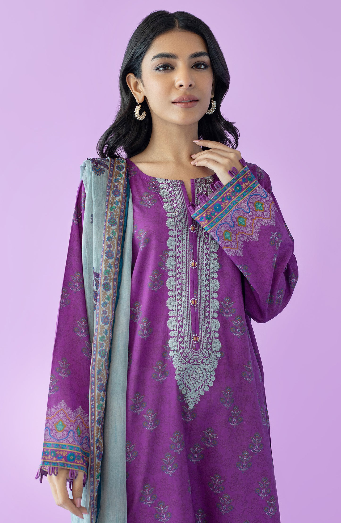 NRDS-23-067/U PURPLE LAWN  UNSTITCHED SHIRT DUPATTA