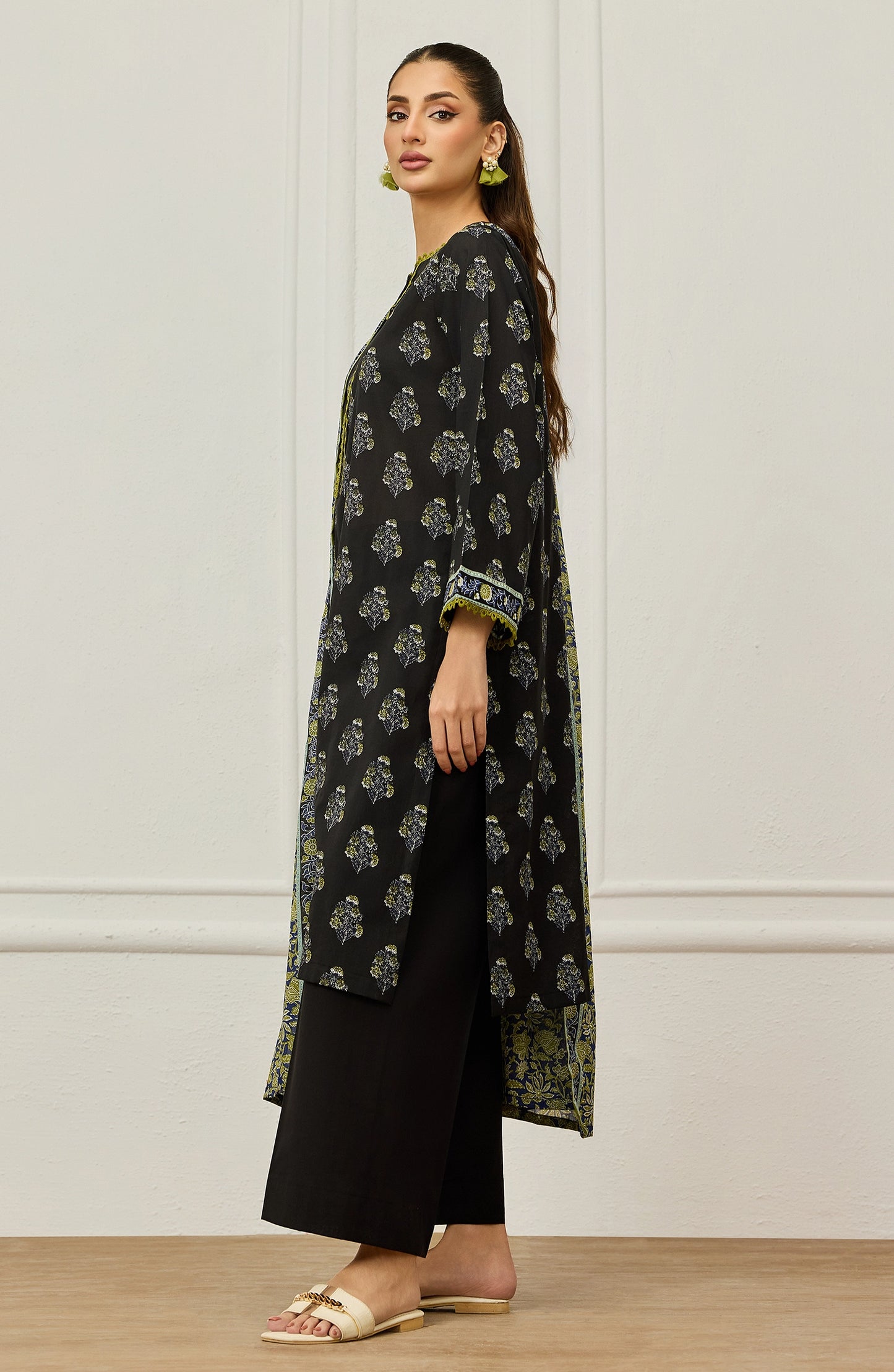 Unstitched | 3 Piece | Printed | Lawn Shirt | OTL-20575/U BLACK