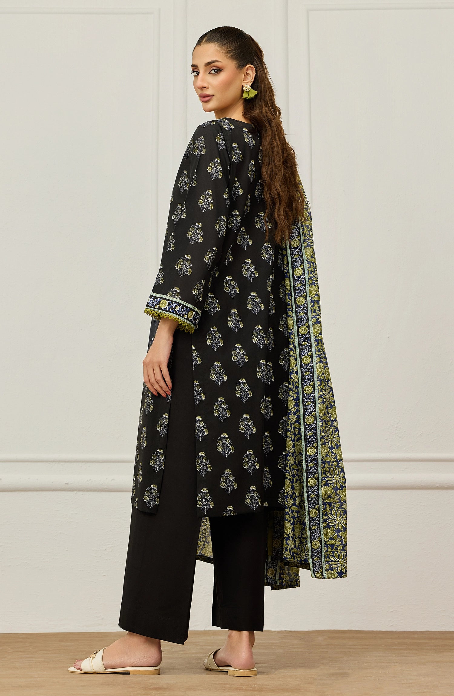 Unstitched | 3 Piece | Printed | Lawn Shirt | OTL-20575/U BLACK