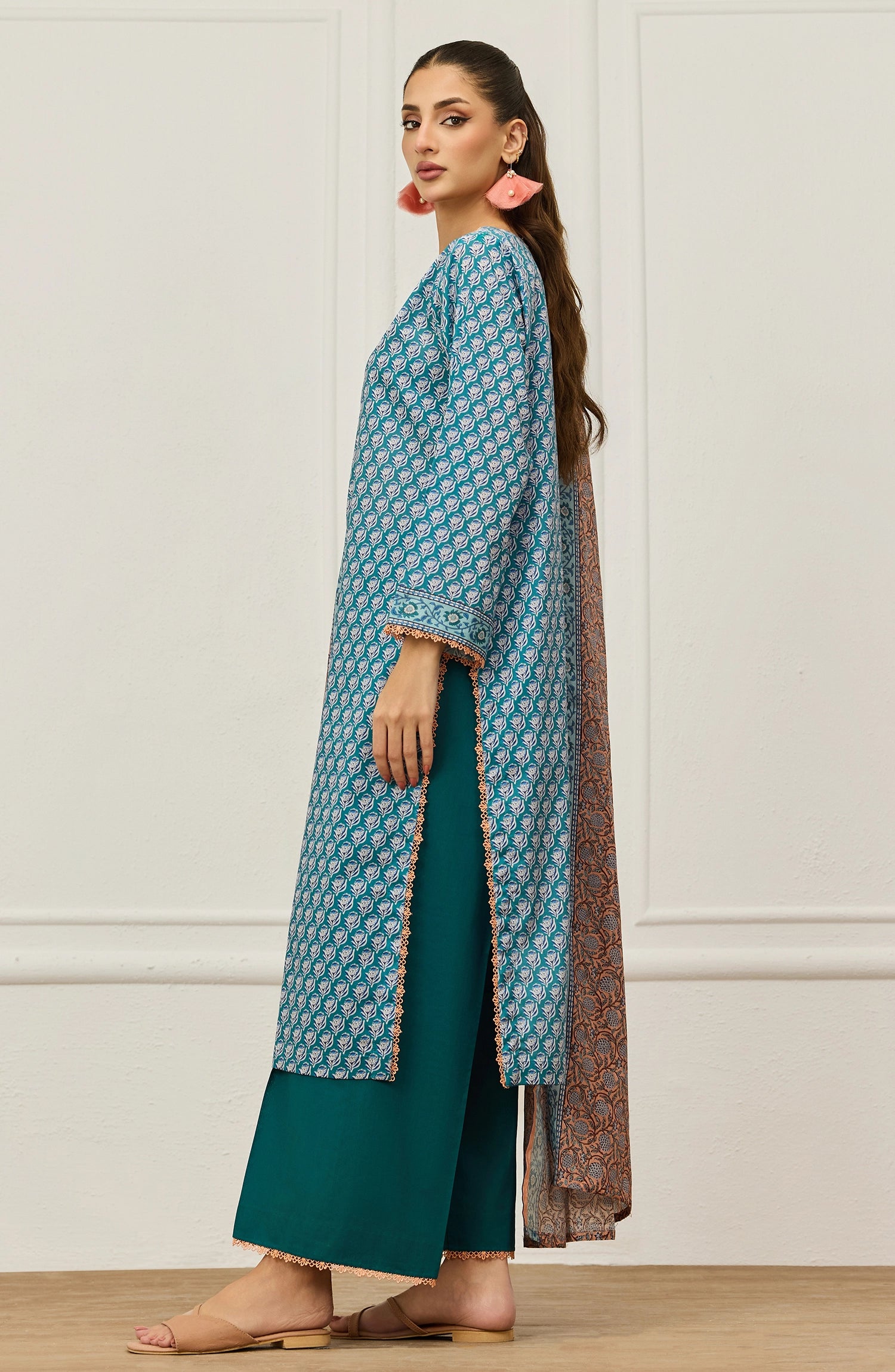 Unstitched | 3 Piece | Embroidered | Lawn Shirt | OTL-20016/U GREEN