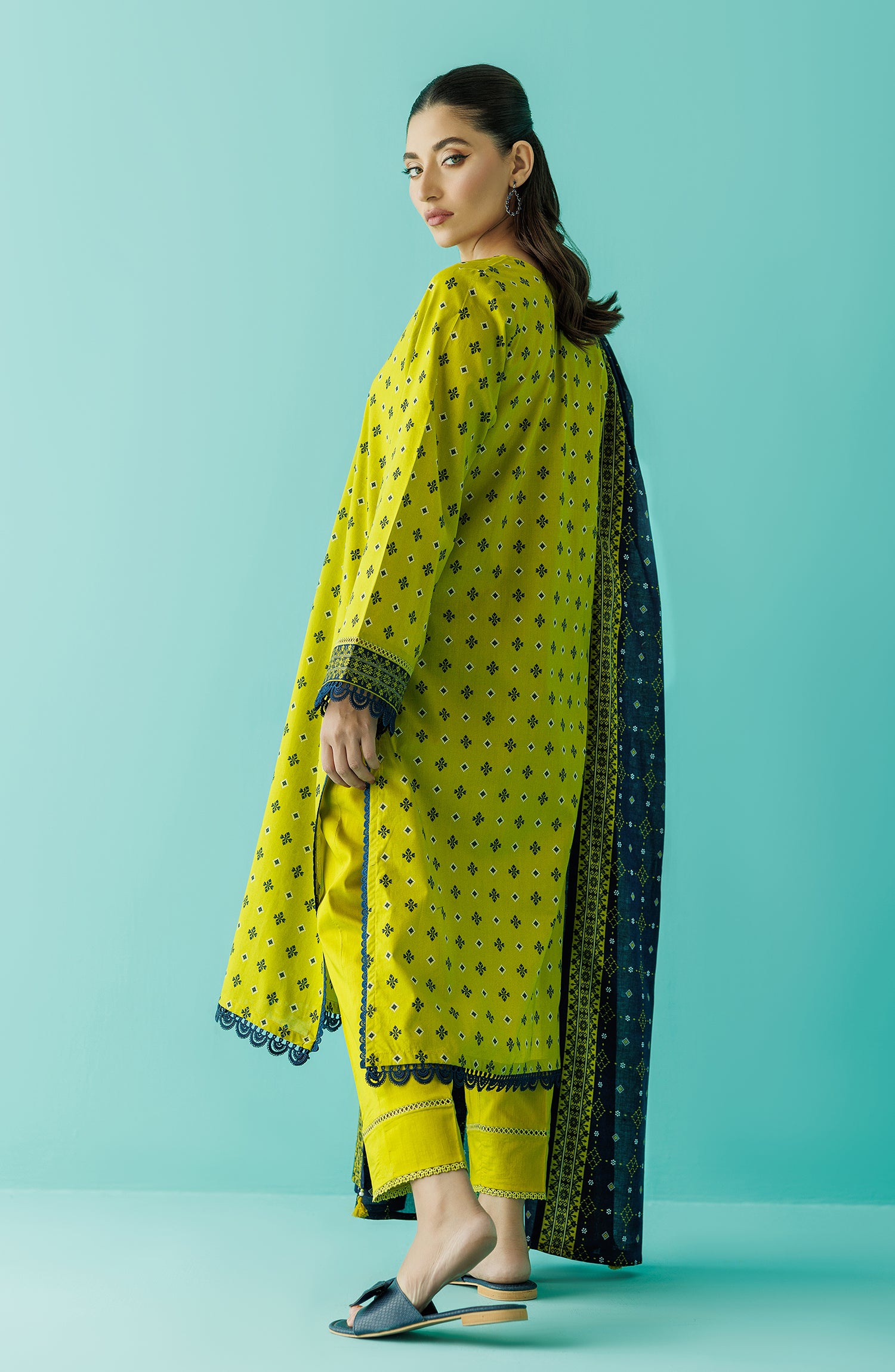 Unstitched 3 Piece Embroidered Lawn Shirt , Cambric Pant and Lawn Dupatta (OTL-24-008/U GREEN)