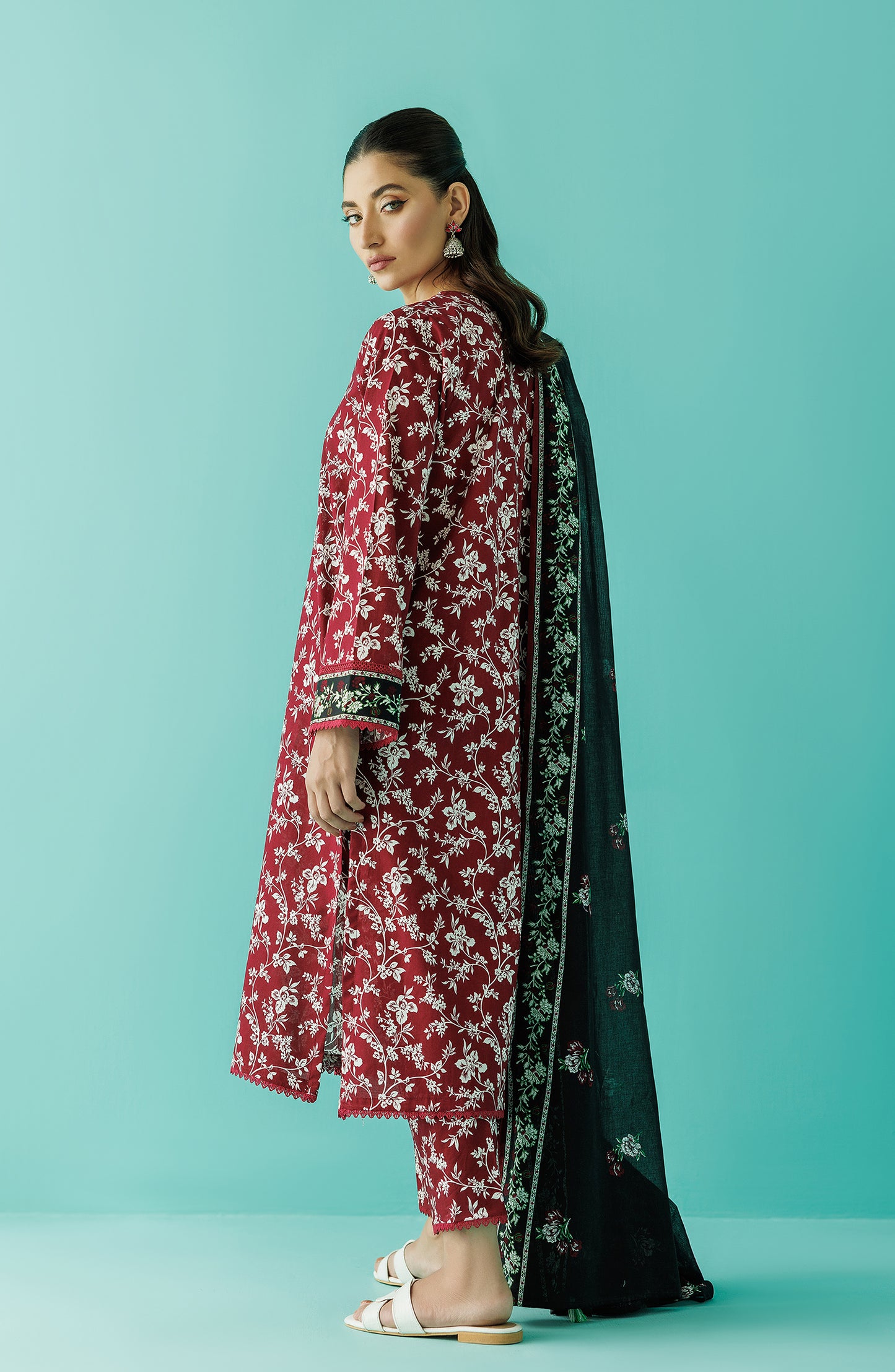 OTL-24-069/S MAROON LAWN Women READY TO WEAR SHIRT DUPATTA PANTS
