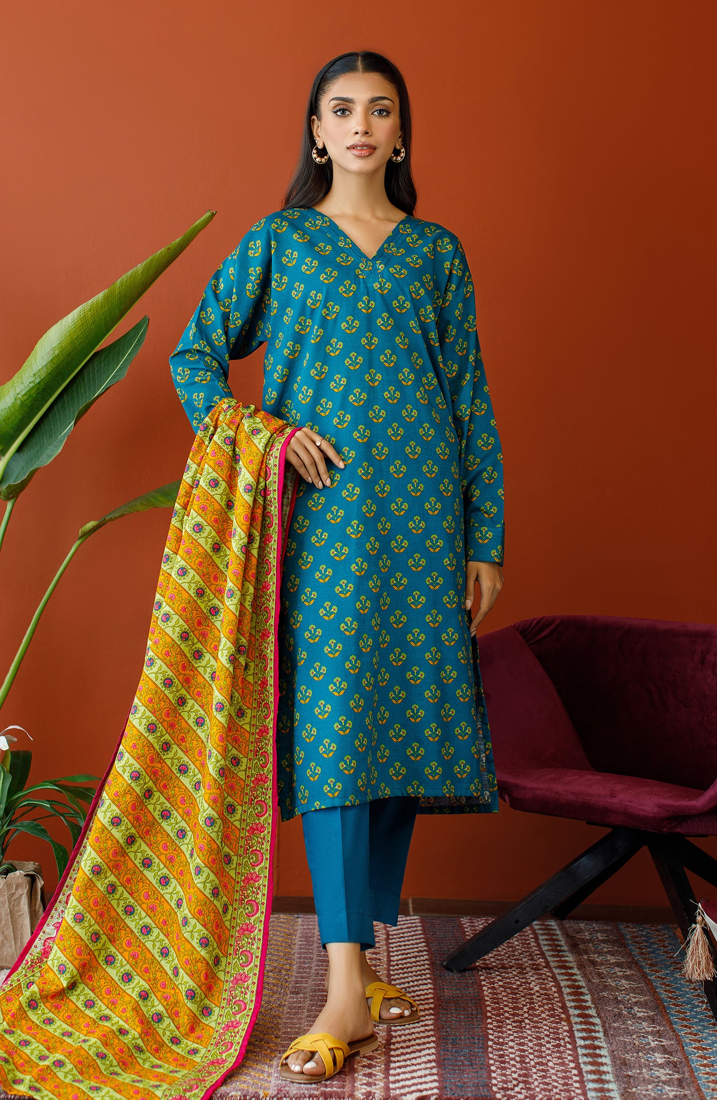 OTL-23-304/U TEAL KHADDAR Women UNSTITCHED SHIRT DUPATTA PANTS