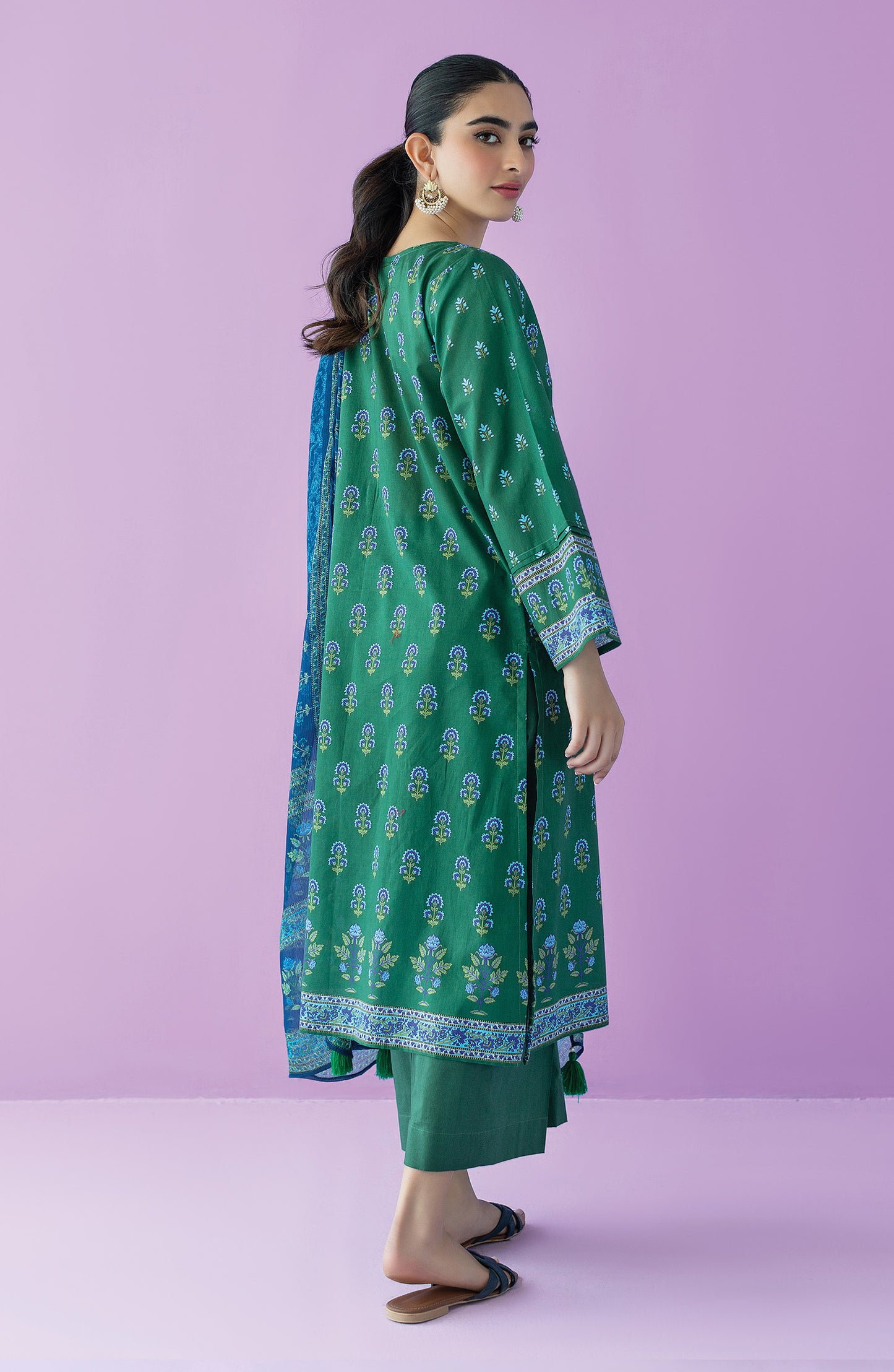 OTL-23-122/U GREEN LAWN  UNSTITCHED SHIRT DUPATTA PANTS