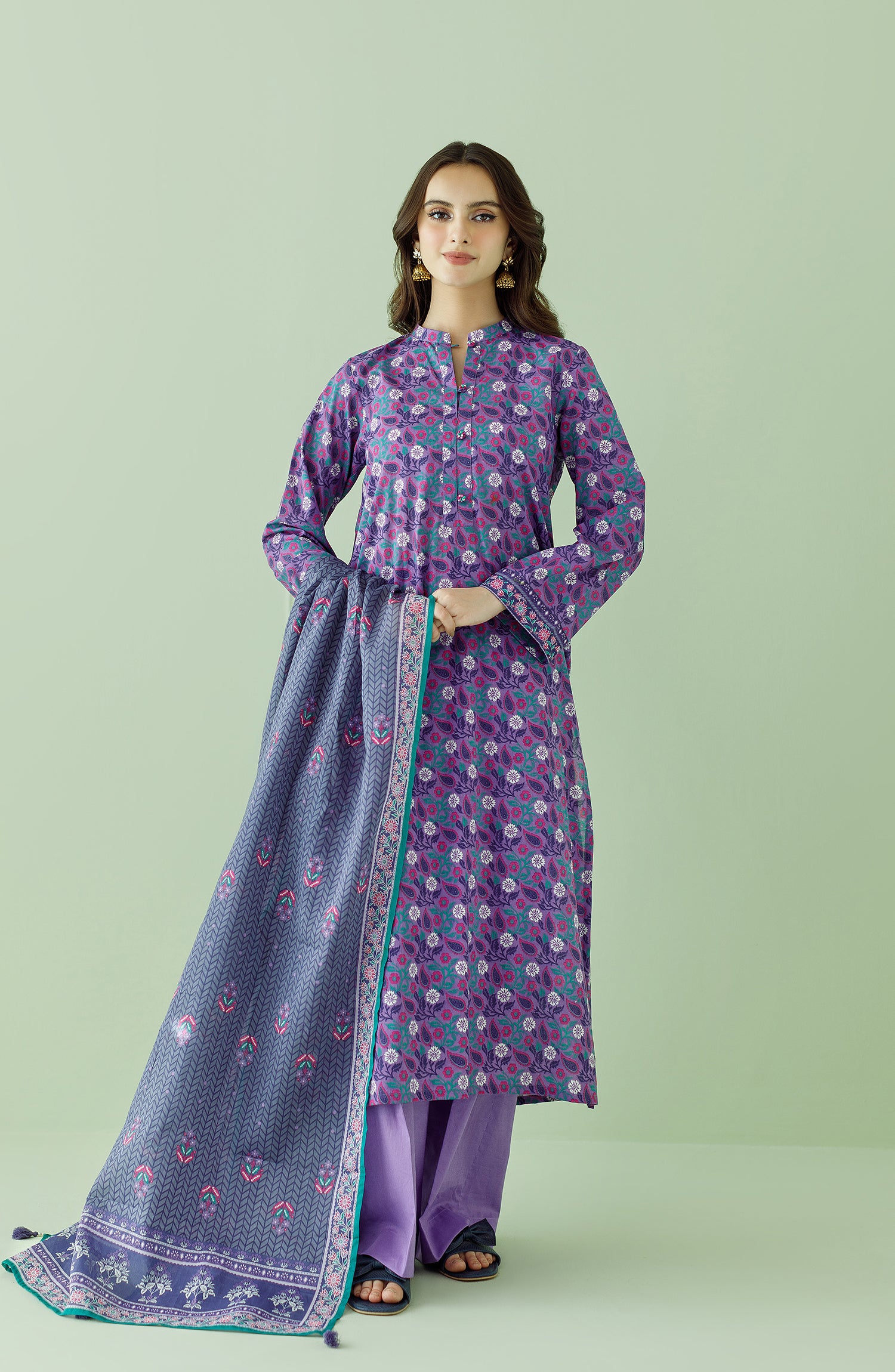 lawn dress online shopping in Pakistan