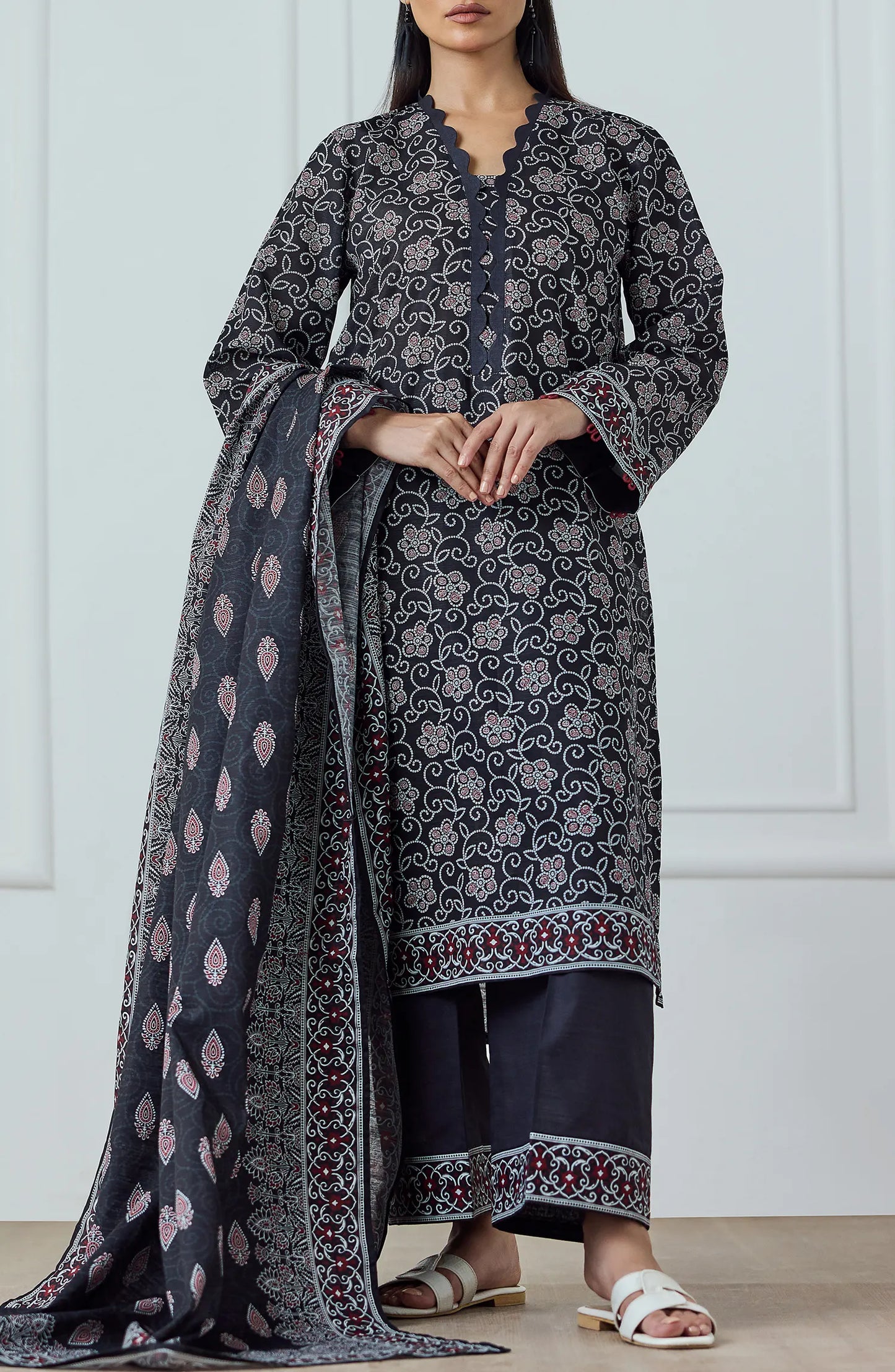 Unstitched | 3 Piece | Printed Khaddar | OTL-25-414