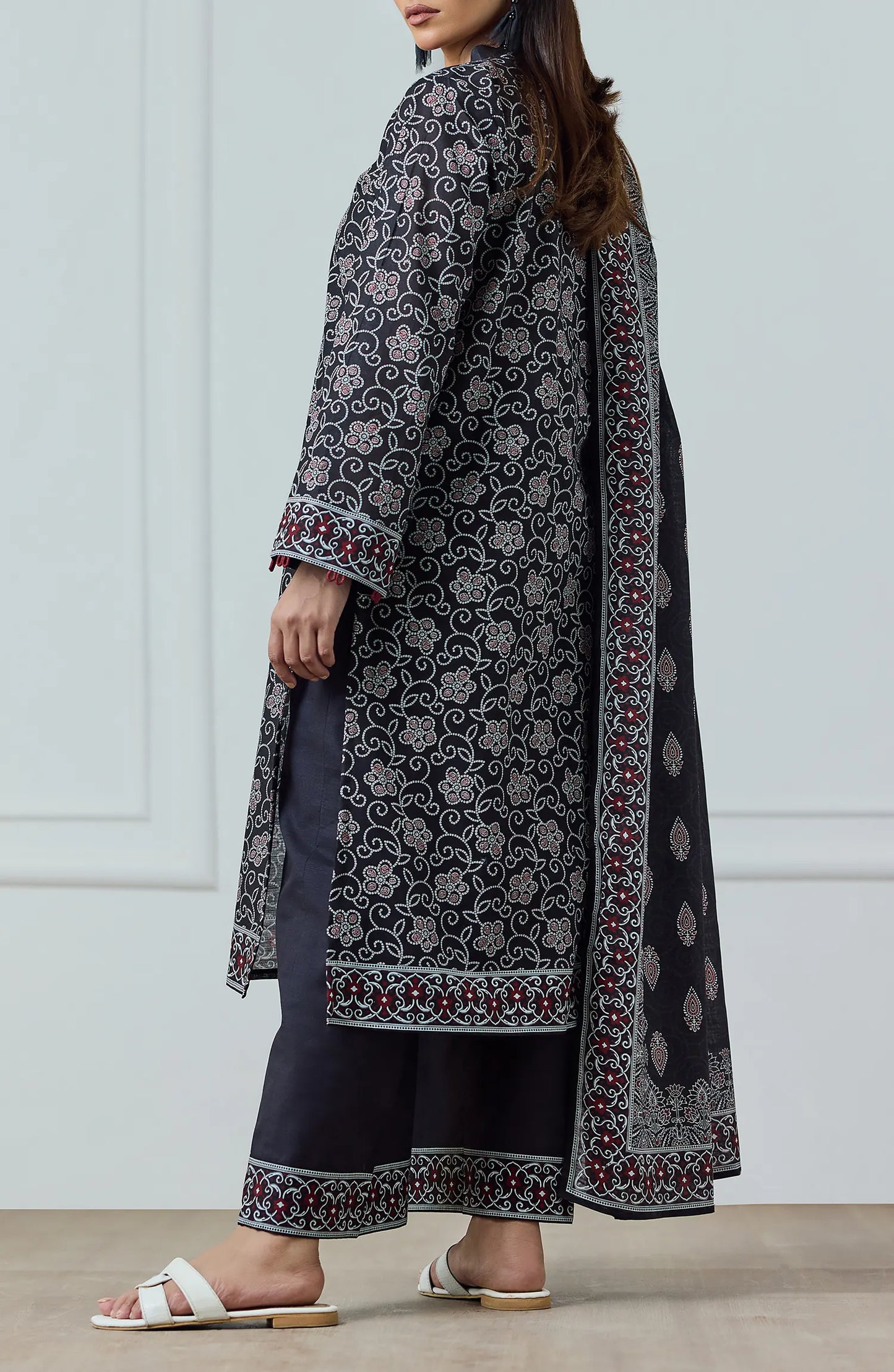 Unstitched | 3 Piece | Printed Khaddar | OTL-25-414
