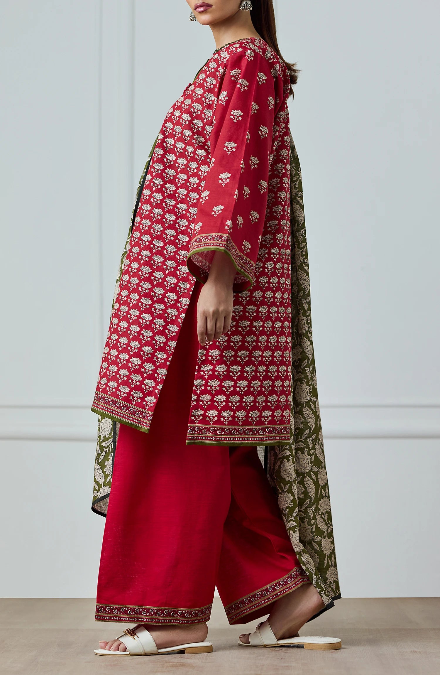 Unstitched | 3 Piece | Printed Khaddar | OTL-25-424