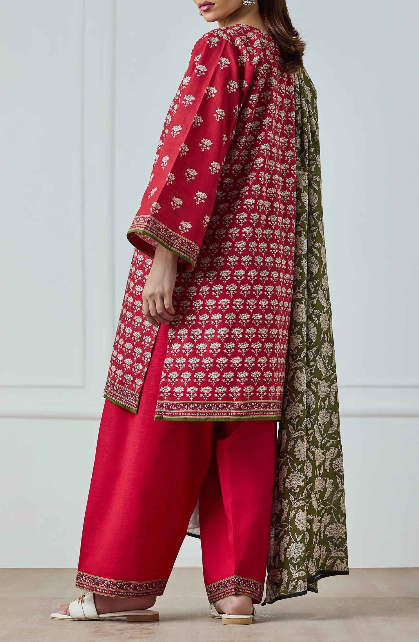 Unstitched | 3 Piece | Printed Khaddar | OTL-25-424