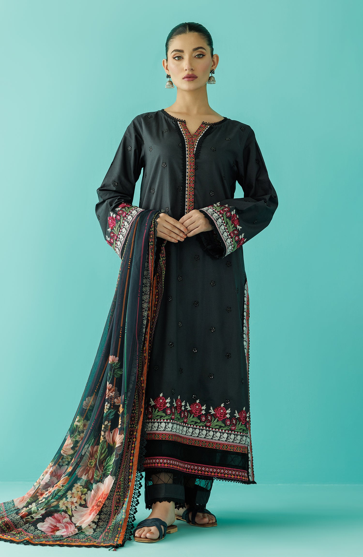 Unstitched 3 piece Lawn Suits